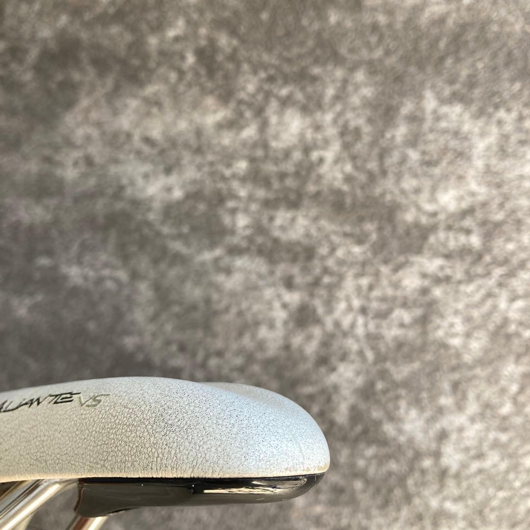 Fizik Aliante VS Saddle 27cm Length 14cm Width Glossy Silver Used