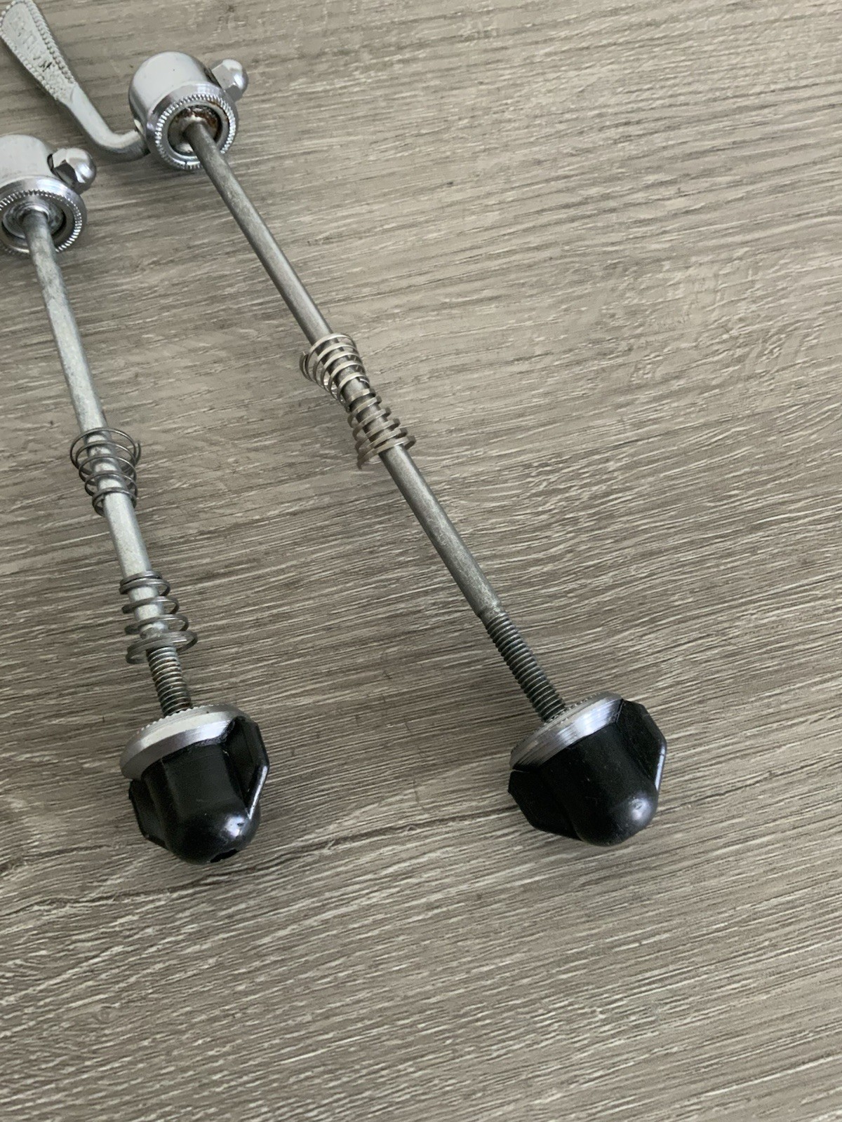 MAILLARD MM ATOM QUICK RELEASE SKEWER SET 100-120/122 MM SPACING STEEL 180 GRAMS