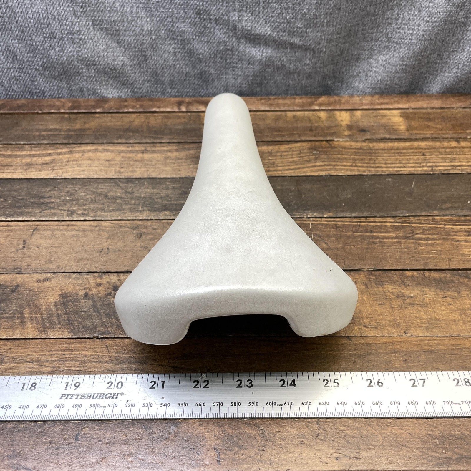 Vintage Ritchey Logic Saddle White 90s MTB Seat TR Tom Ritchey Mountain