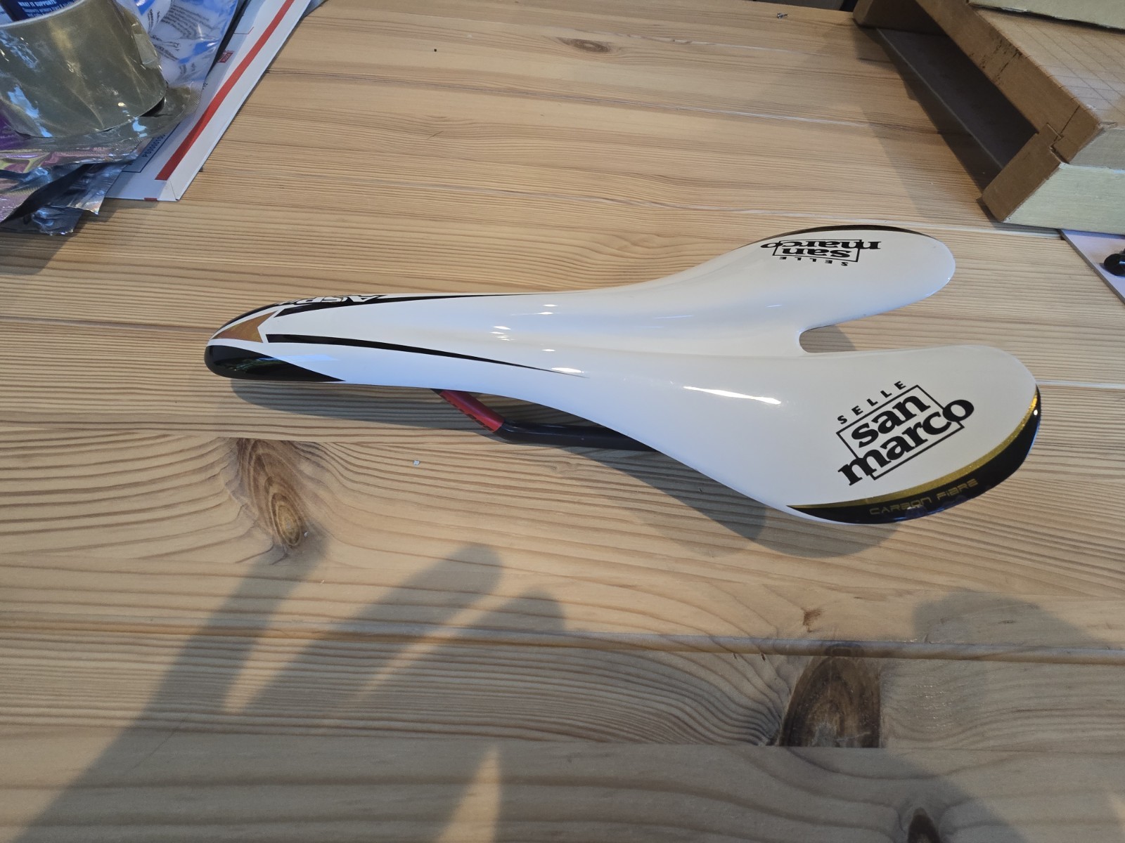 San Marco Aspide Superleggera Carbon Saddle Racing Team 98Grams Offers Welcome