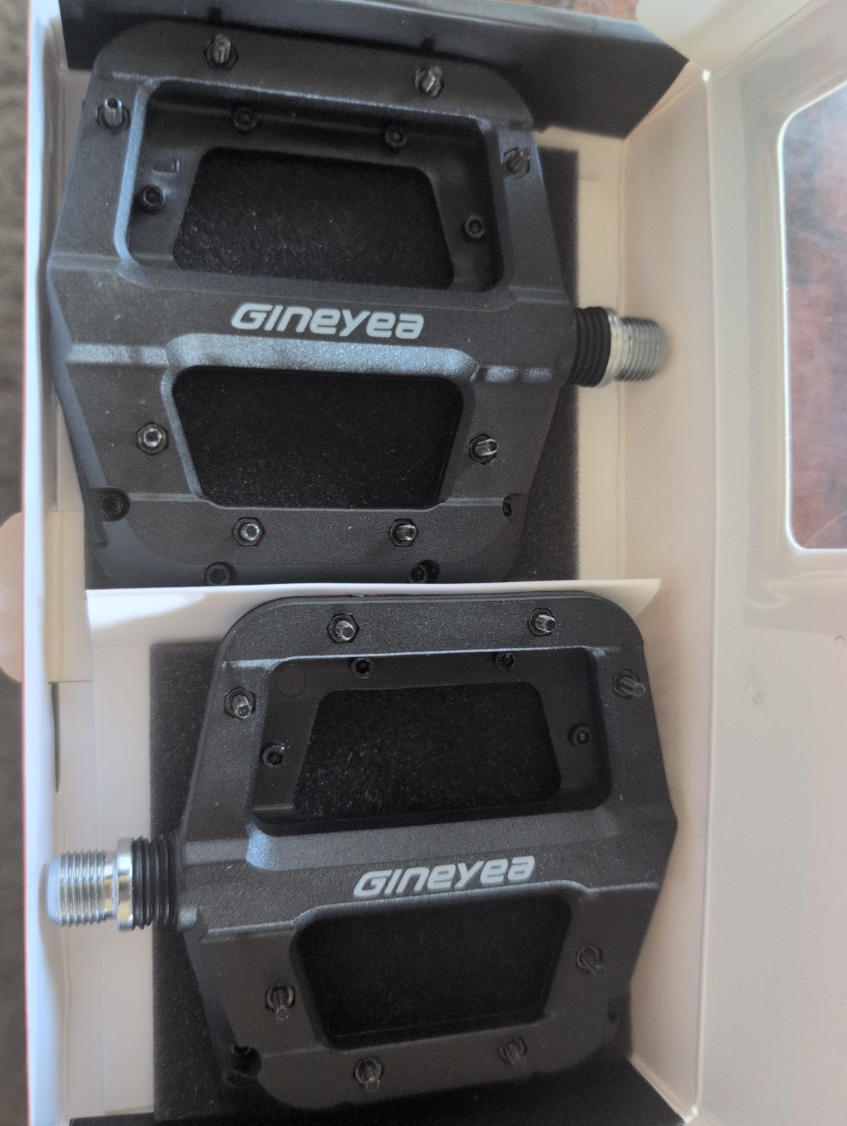 Gineyea MTB Bike Pedals Flat Large Platform Nylon Fiber Bicycle Pedals Road 9/16