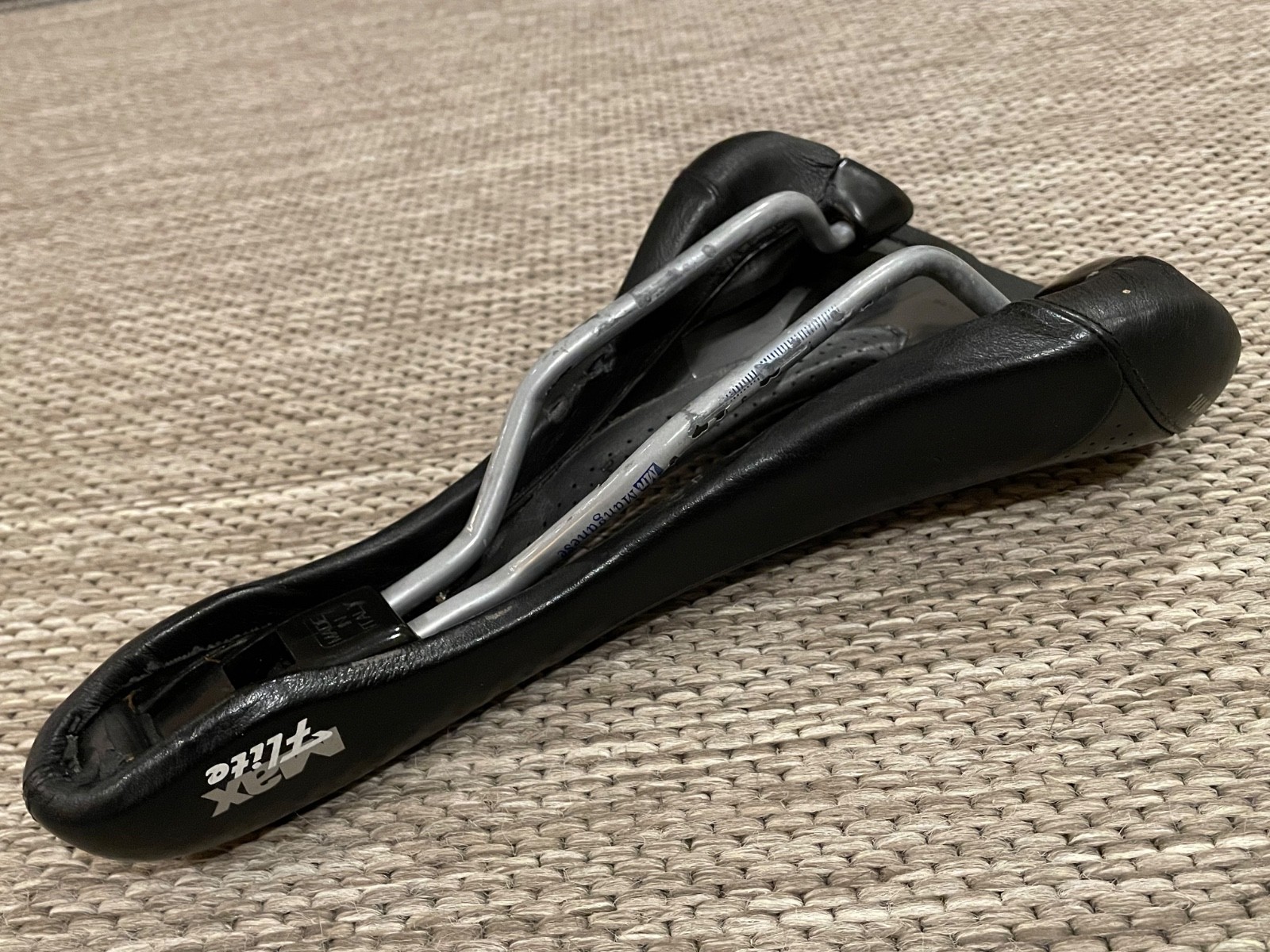 Selle Italia Max Flite Trans Am saddle Manganese rails good condition