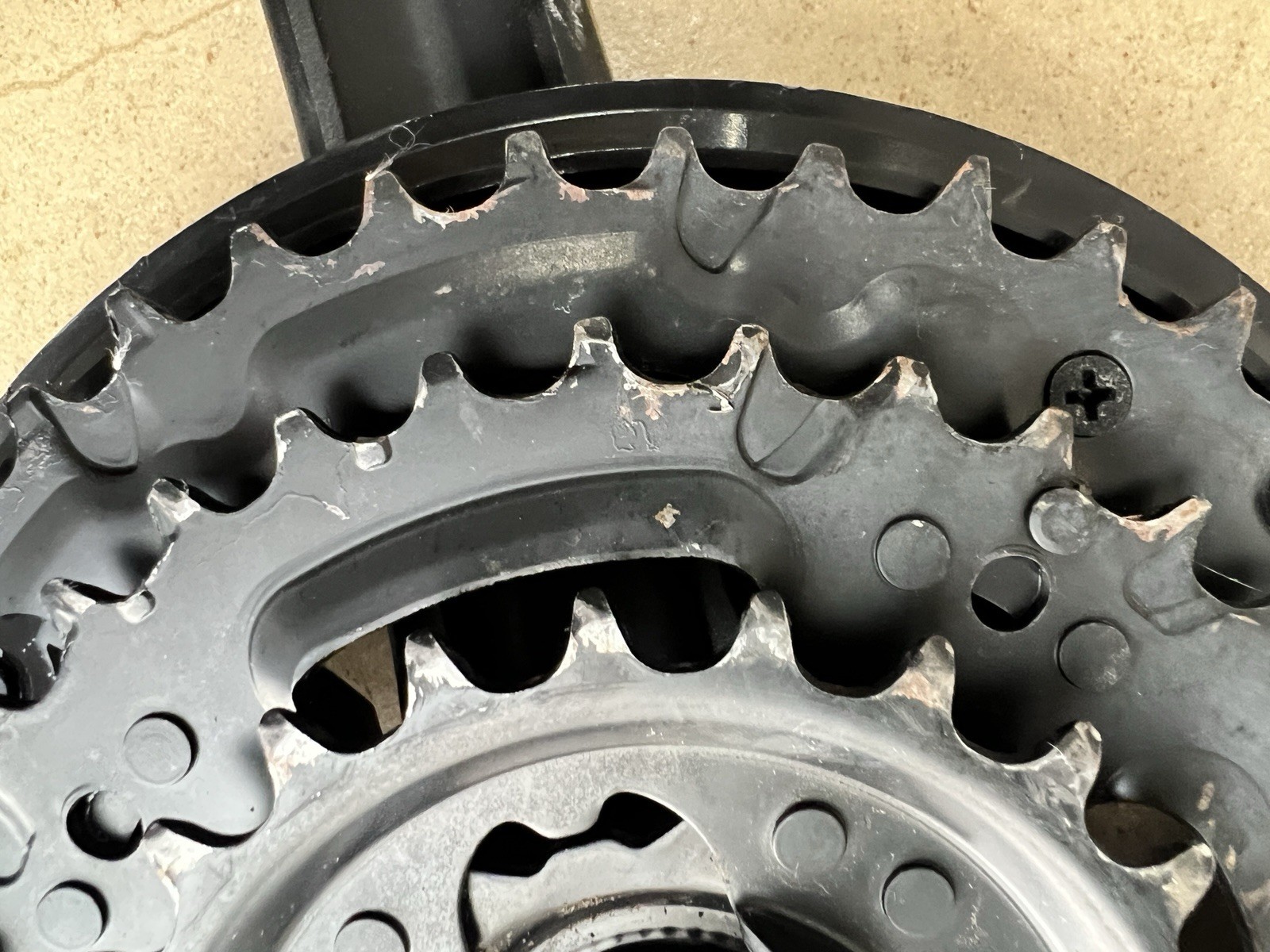 Shimano FC-M171 Crankset 6/7/8 Speed 24/34/42T MTB 170mm Arm Black