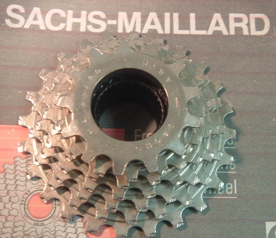Sachs Maillard Aris Helicomatic 7-Spd 13T-24T NEW /NOS Road Freewheel-Rare Mint+