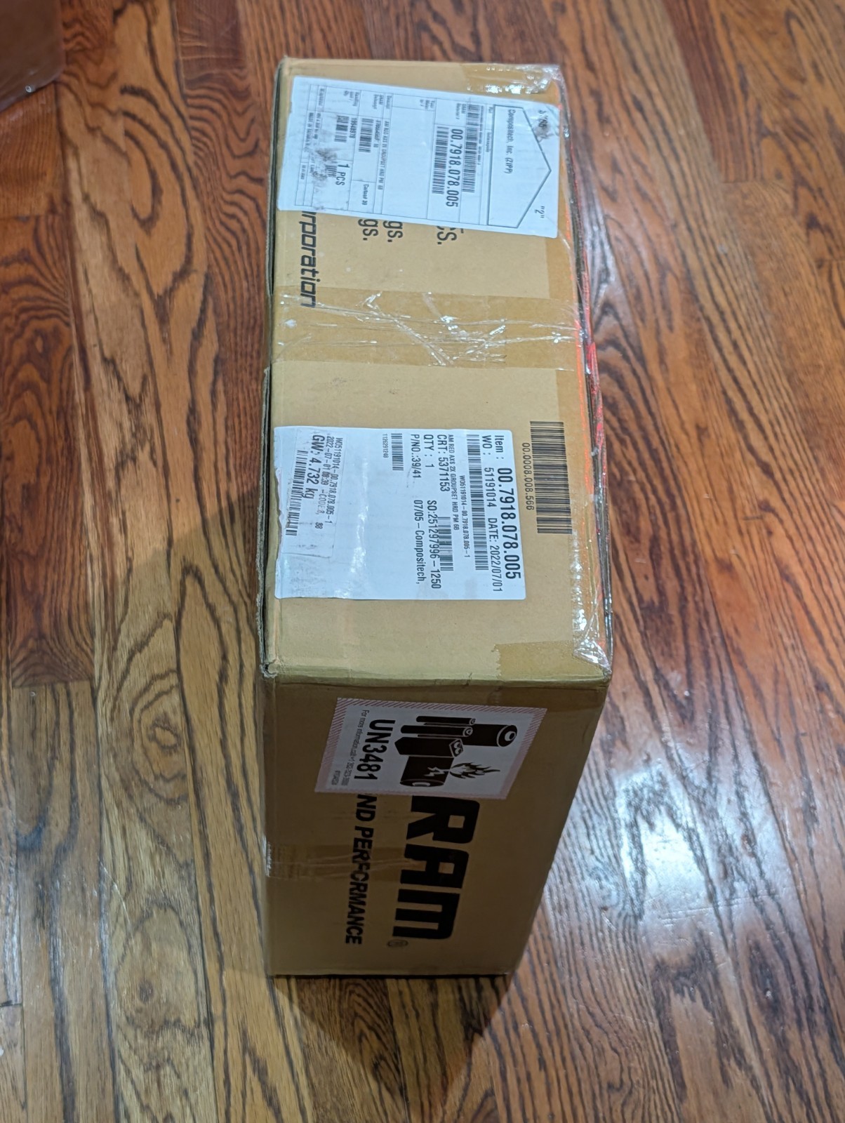 New SRAM Red D1 AXS 2X HRD Road Groupset 12-Spd Post Mount 6-Bolt – Sealed Box