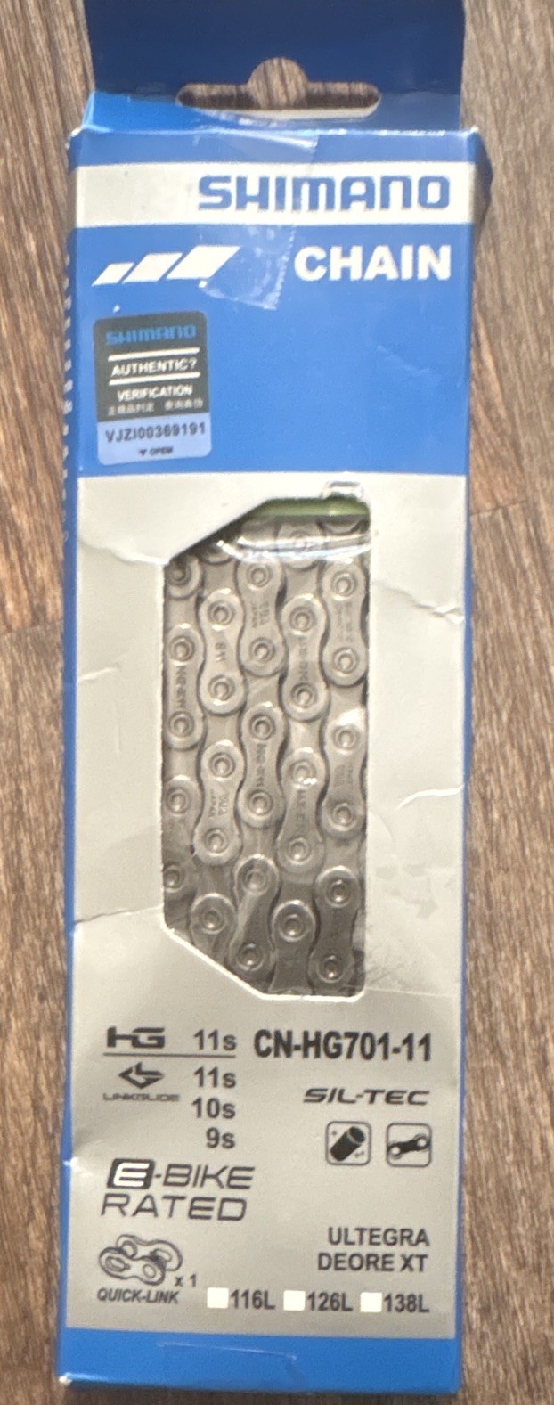 Shimano CN-HG701-11 11-Speed SIL-TEC Chain E-Bike Silver w/ Quick-Link