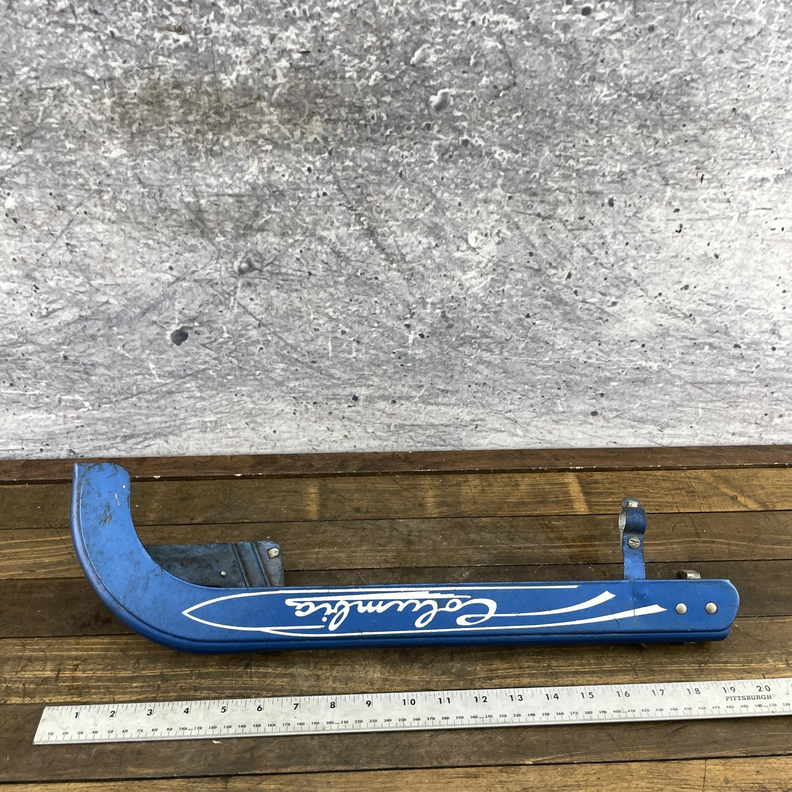 Vintage Columbia Bicycle Chain Guard Torpedo Built-In Chain Oil Port Blue Metal