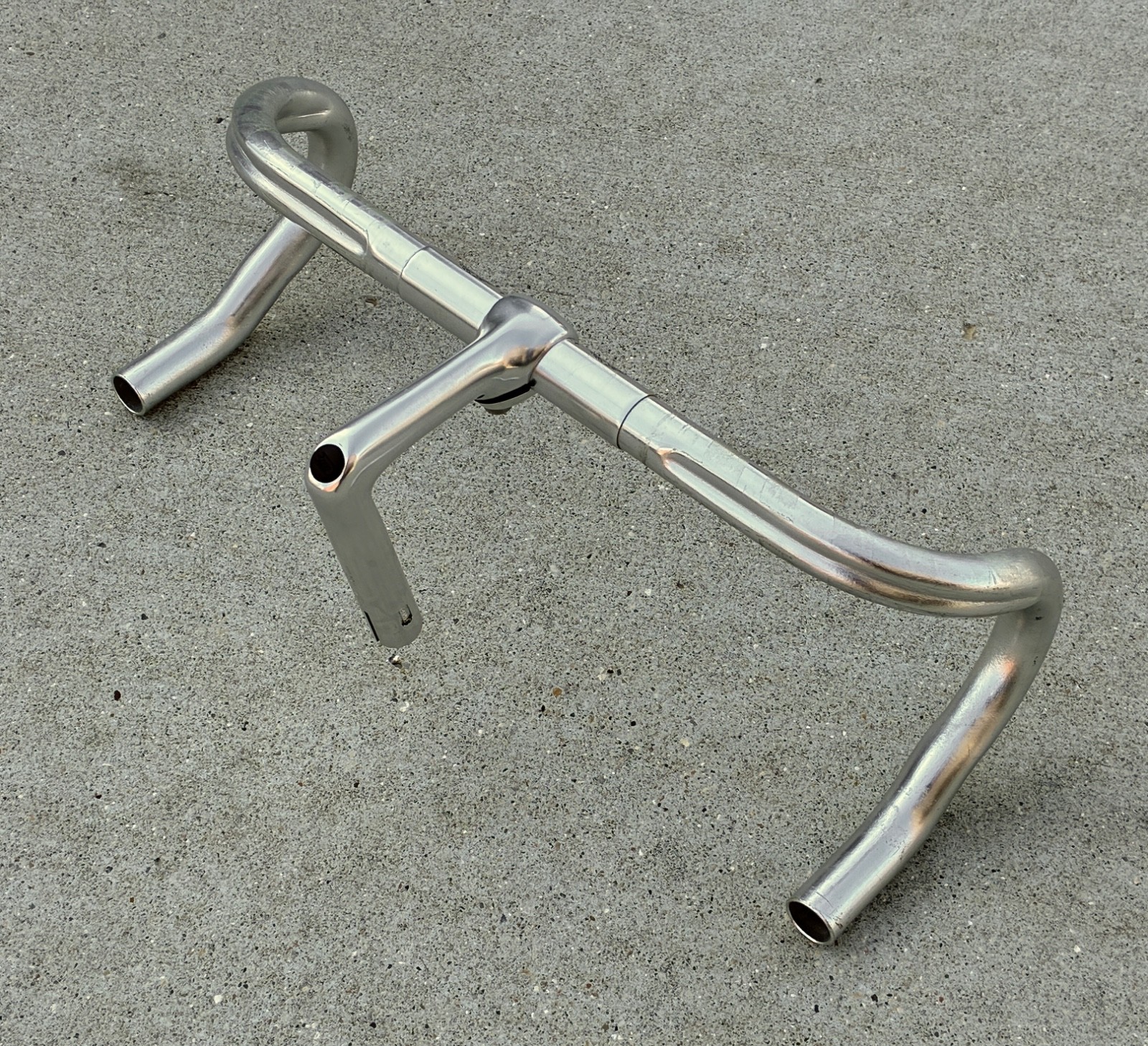 Vintage 3TTT Forma 42cm Handlebar and 11cm 3TTT Stem Italy Silver Ergo Classic
