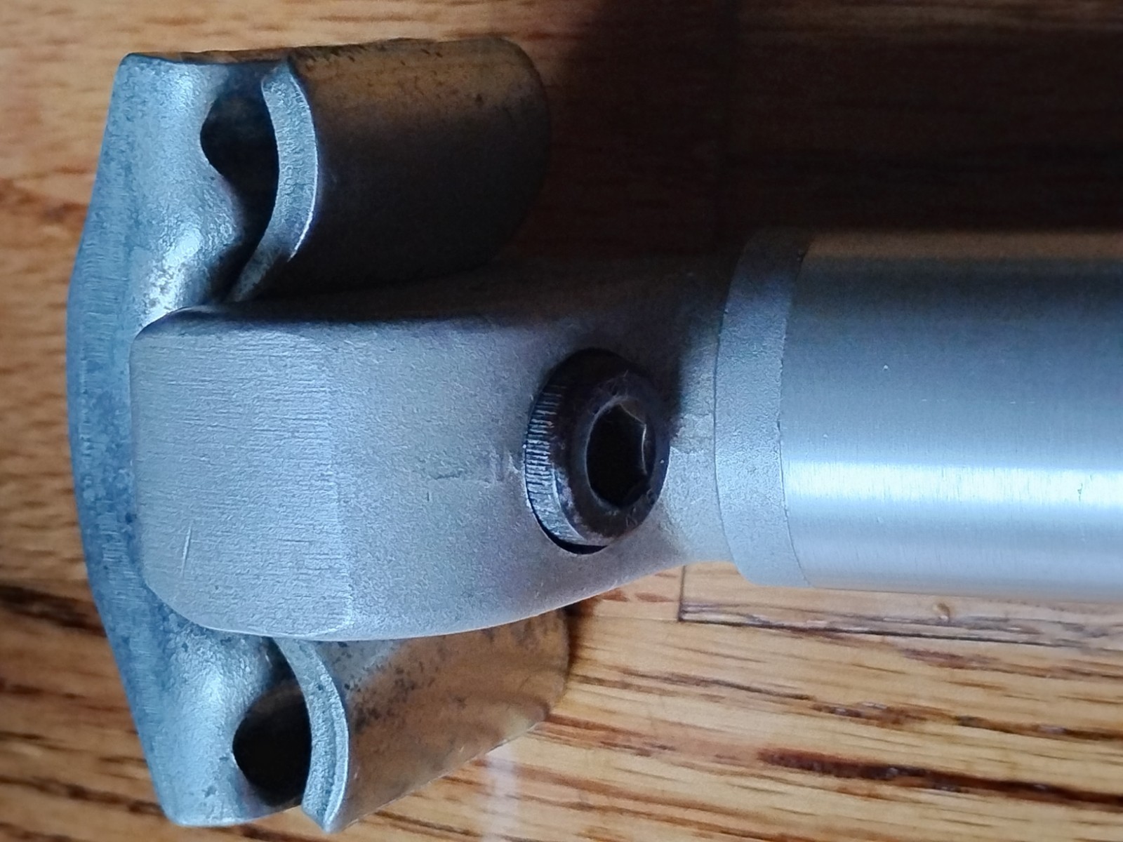 Vintage 1980’s STRONG Seatpost 26.8mm, 200mm, Made in Japan