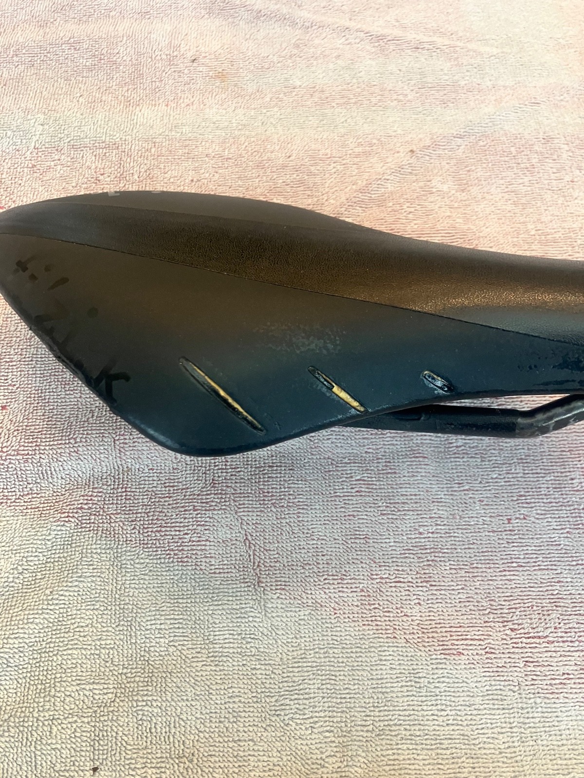 Fizik Arione R1 Carbon Braided Rail Saddle Regular 126mm x 300mm