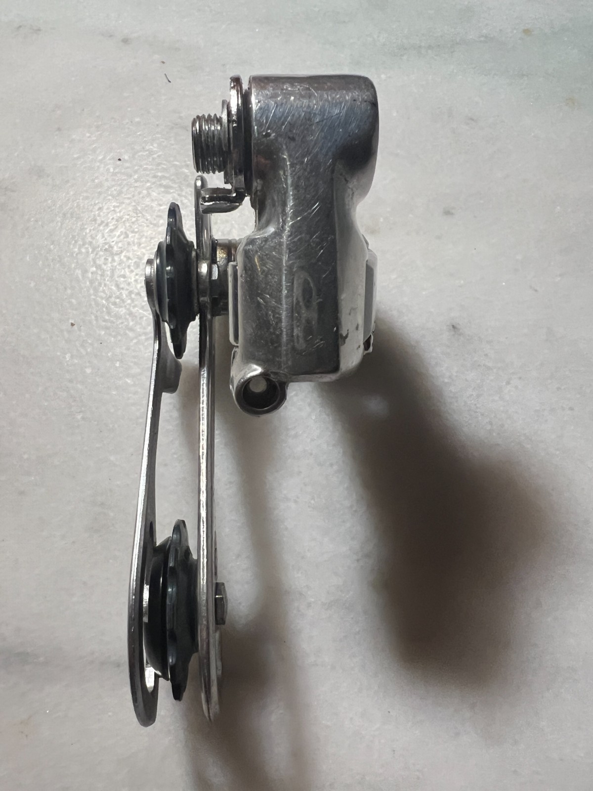 Vintage Shimano 600 Rear Derailleur – long cage, friction