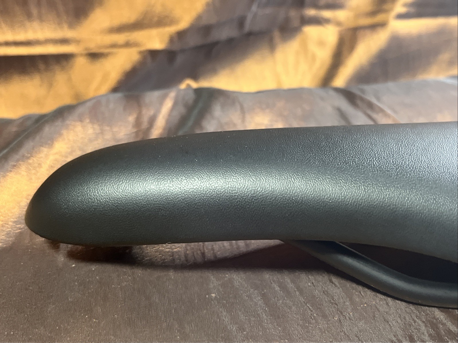 Fizik Aliante 3 SPINE CONCEPT Black Railed Saddle LARGE 245g
