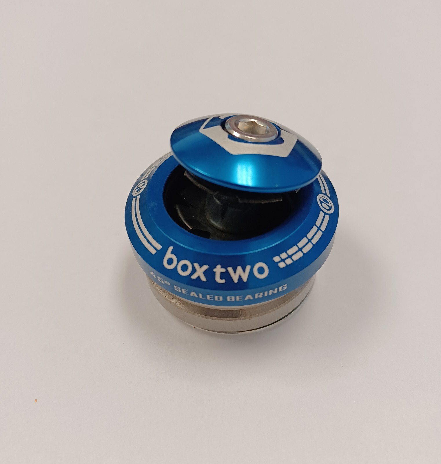 BOX TWO ALLOY SEALED INTEGRATED 1″ BMX HEADSET BLUE