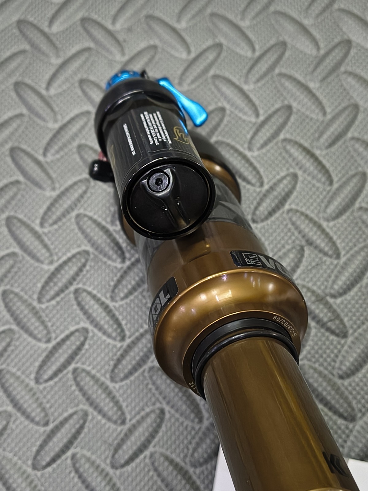 Fox Float X Rear Shock 210x50mm Kashima Factory Series