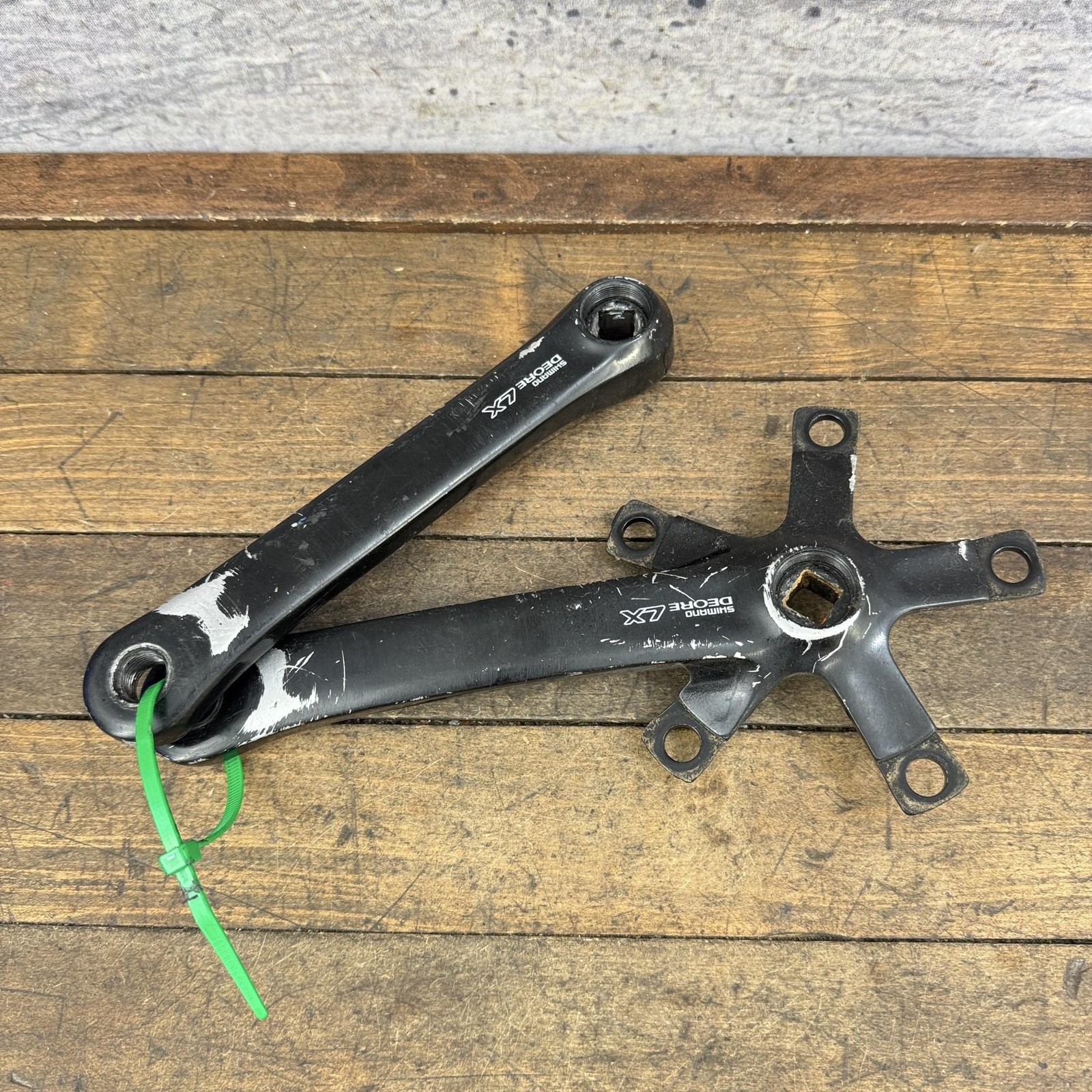 Vintage Shimano Deore LX Crank Set FC-M560 175 Mm 110 BCD MTB Black Arms 1990s