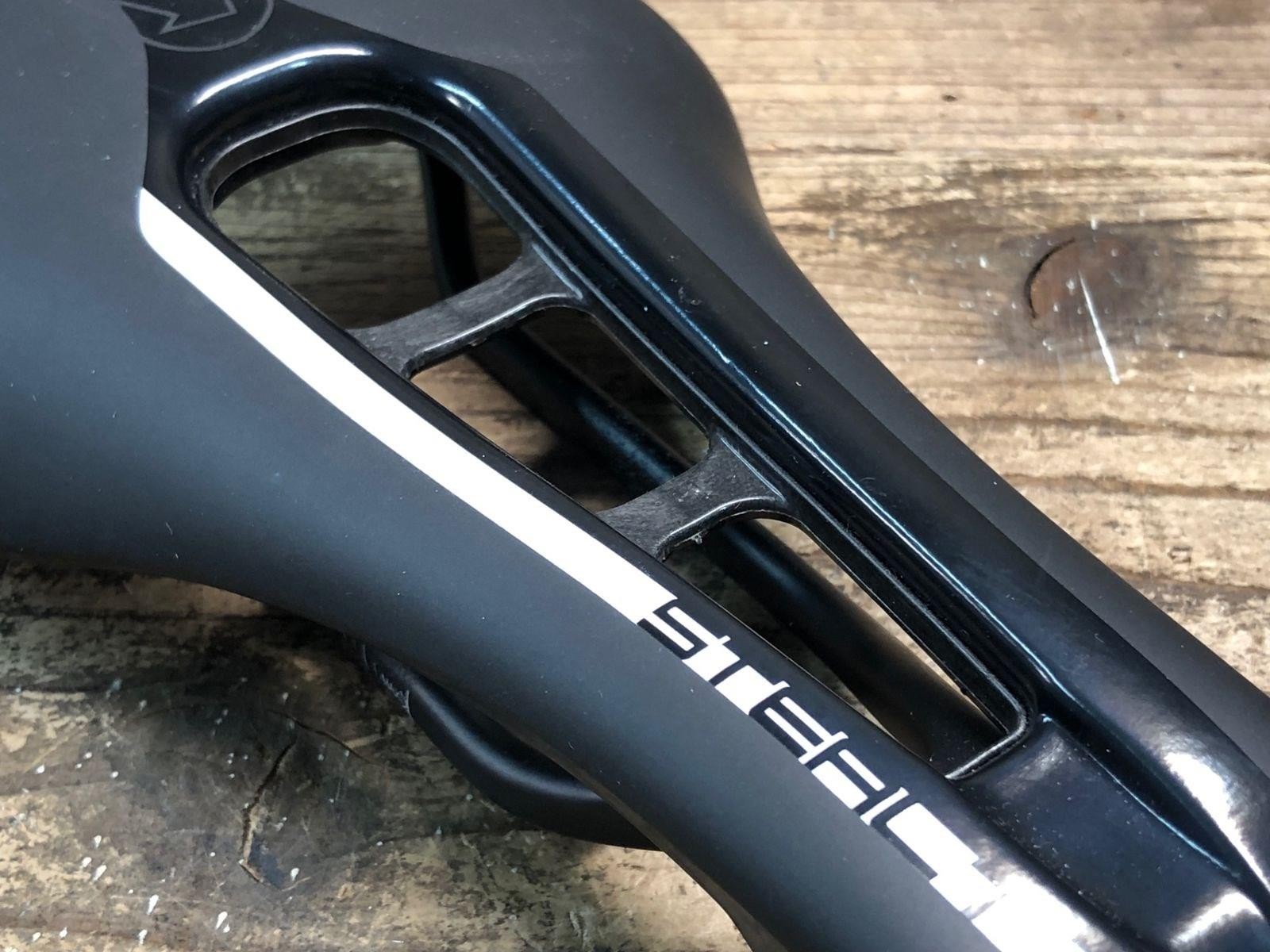 SHIMANO PRO STEALTH SADDLE black 168g 142mm UD carbon rail saddle