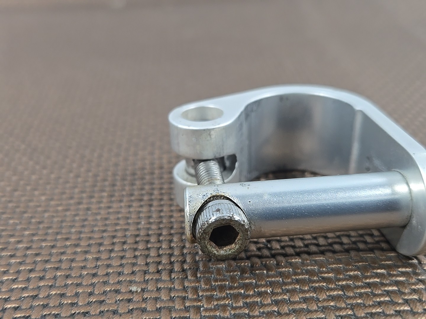 Ringle Moby Seatpost, Clamp Only!
