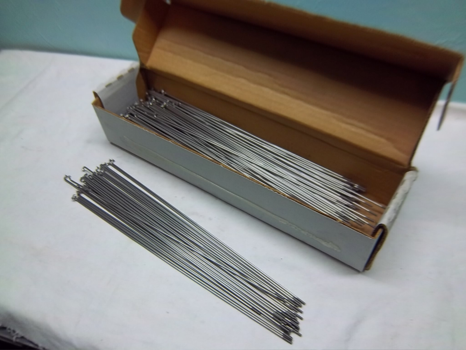 36 DT SWISS STAINLESS STEEL STRAIGHT 14G SILVER SPOKES 259mm x 2.0 J-Bend NEW