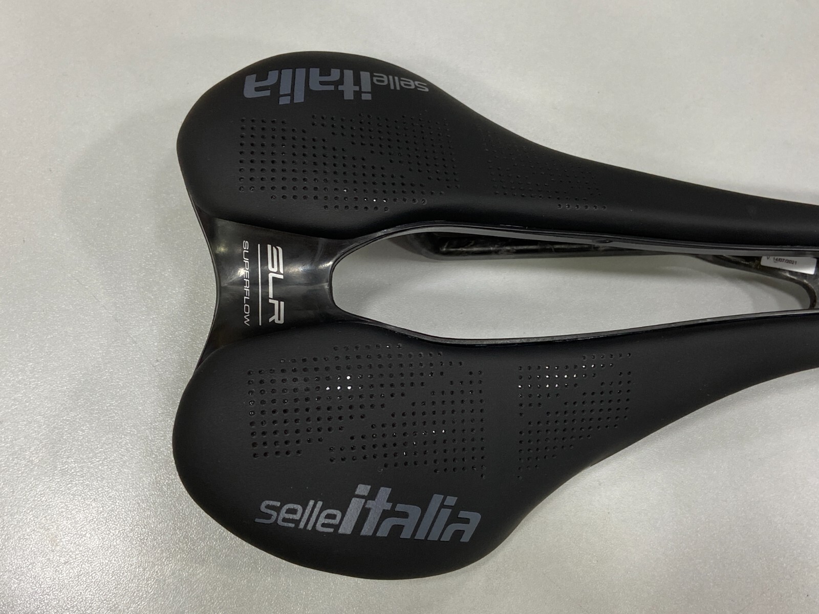 Selle Italia SLR Boost Kit Superflow L (145x248mm) Carbon Rail Saddle (Black)