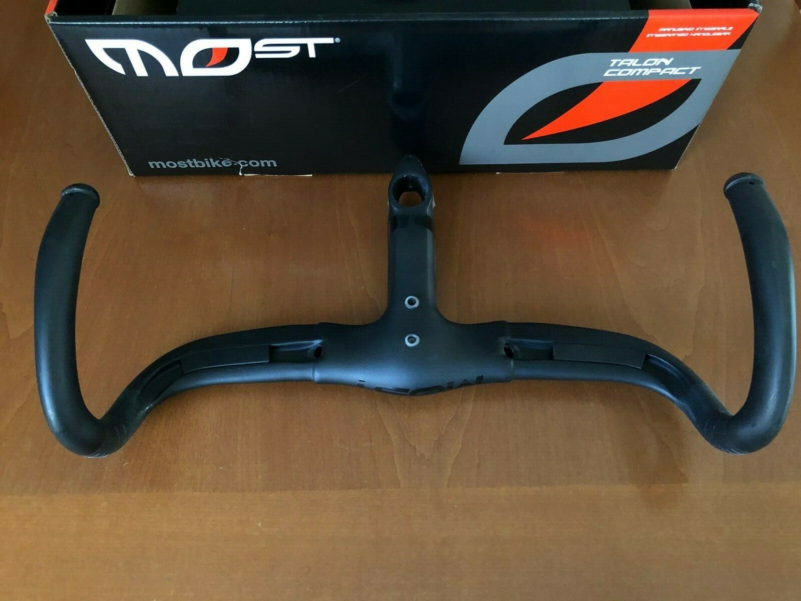 Pinarello – MOST 1K Aero Talon Carbon Integrated Handlebars