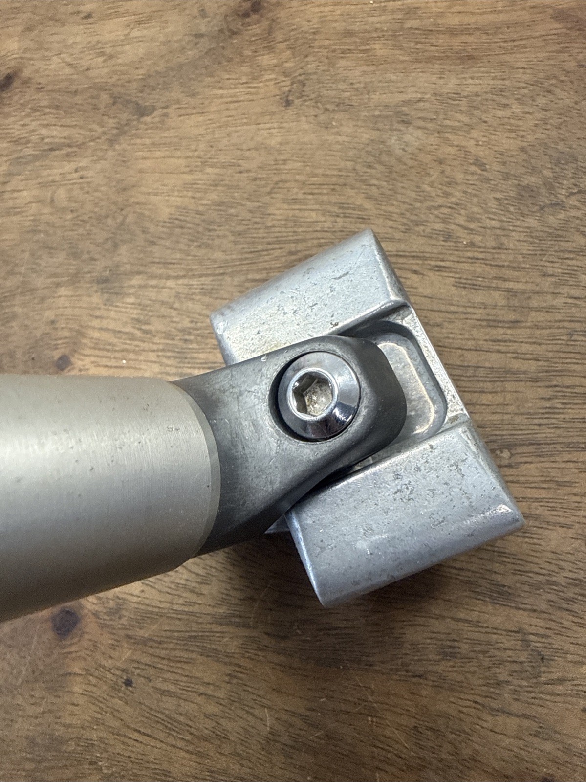 Suntour XC 9000 Vintage Mountain Bike Seatpost 27.2mm 300mm Japan