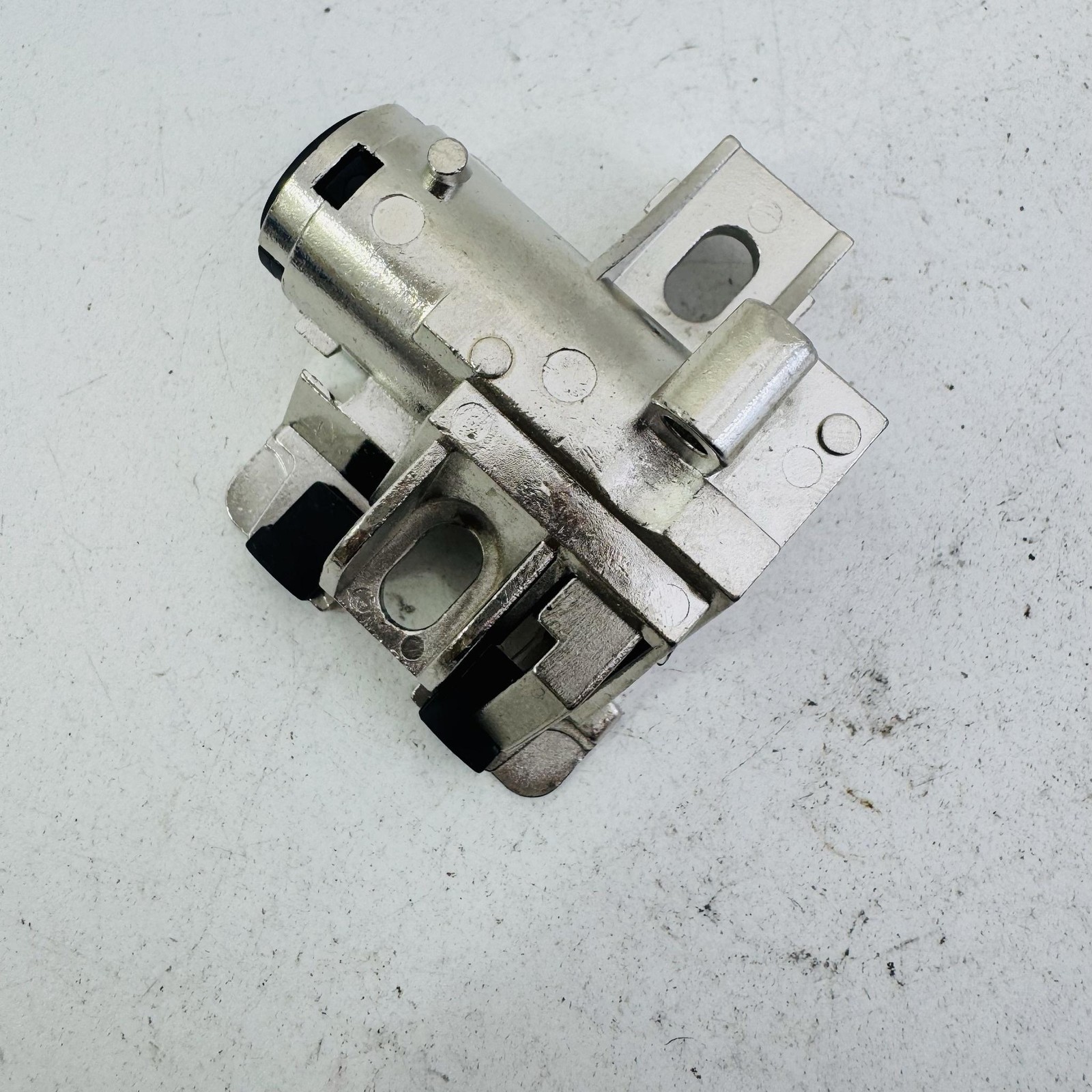 ABUS E-Bike Battery Lock Core Mount Silver Steel Bike Keyed Germany W553336 A1