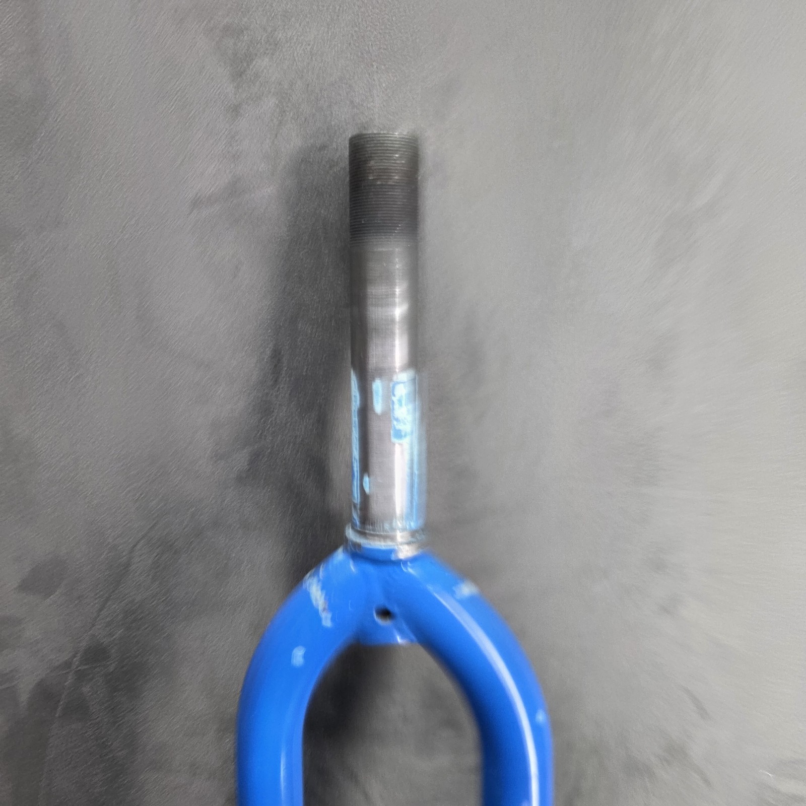 Vintage 26″ Mountain Bike Rigid Fork 1″ Threaded Chromoly Blue Black Paint 5.75″