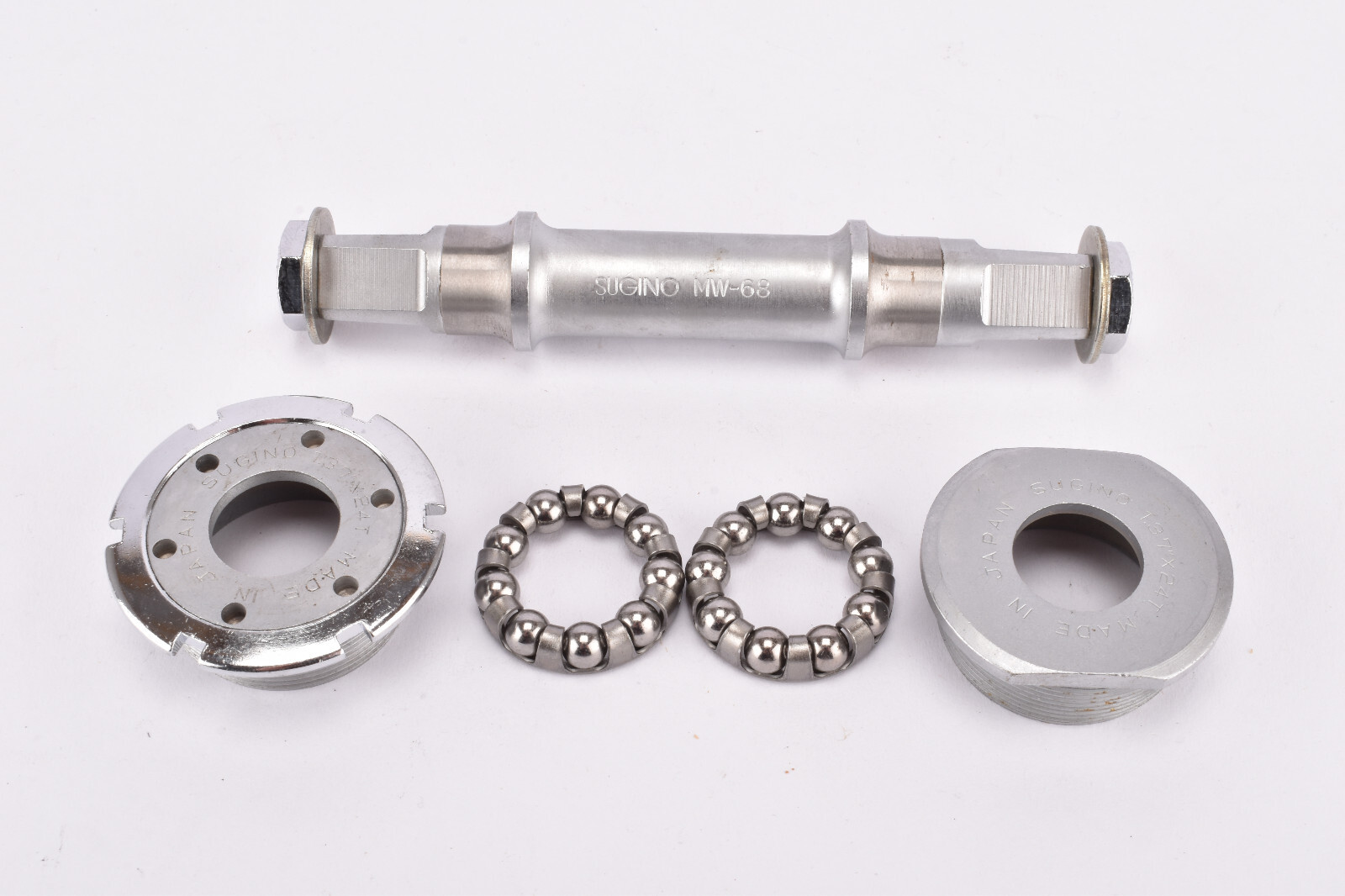 NOS Sugino Super Mighty Competition / Victory MW 68 Bottom Bracket 114mm BSA