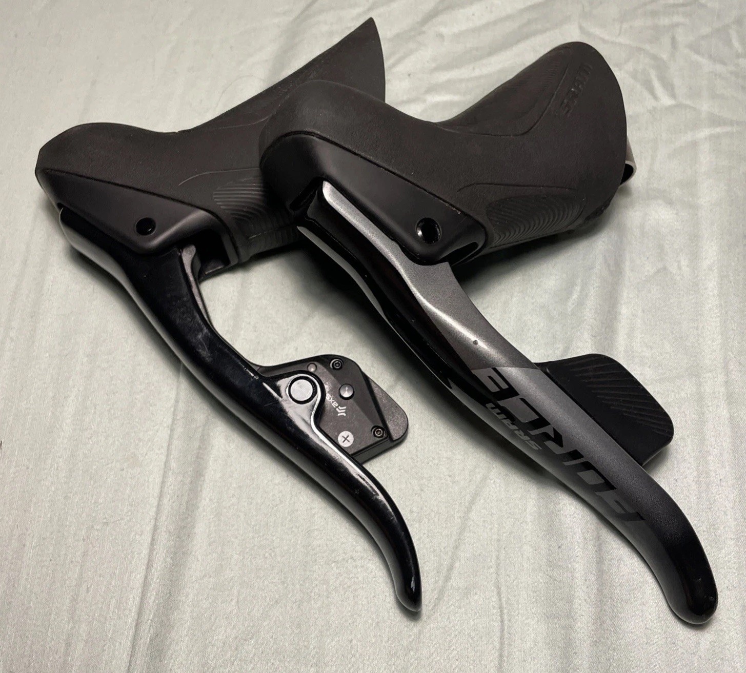 SRAM Force eTap AXS 12 Speed ROAD Wireless CARBON Rim Brake Shifters VGC