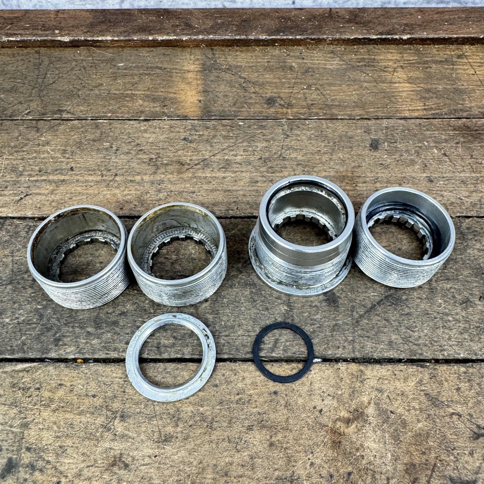 Vintage Campagnolo Bottom Bracket Cups Parts Chorus Athena Italian English