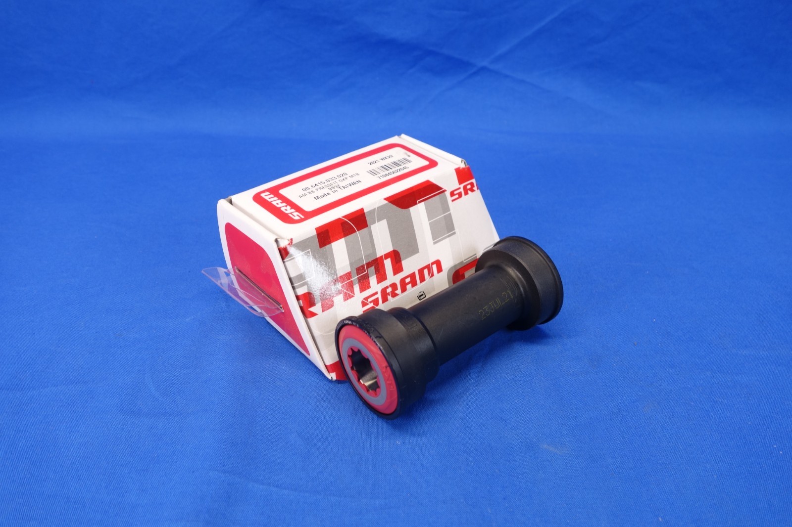 NEW SRAM GXP Press Fit BB92 Bottom Bracket 00.6415.033.020