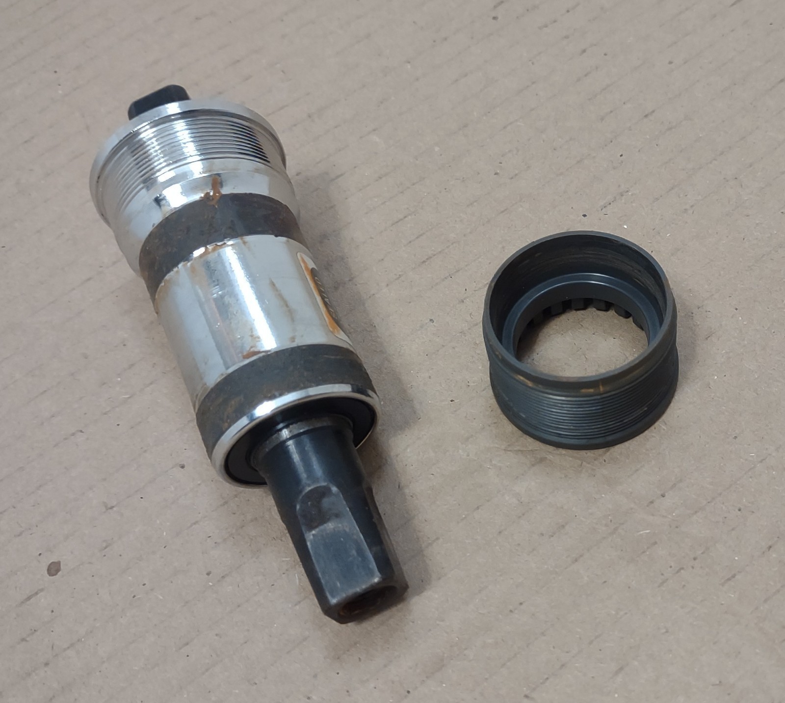 Vintage Bicycle Bike Shimano Bottom Bracket BB-UN52-E 113 mm Size