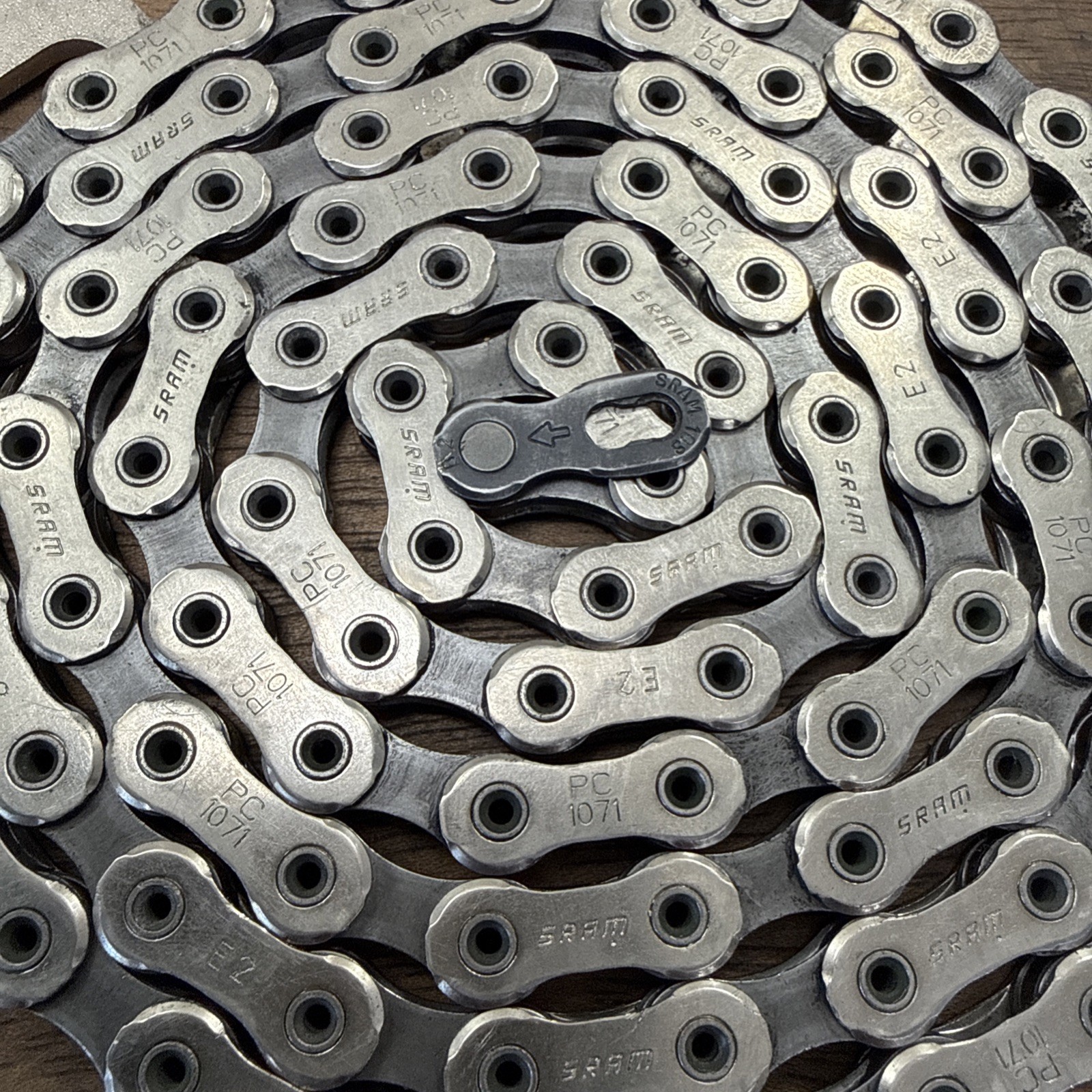 Shimano Ultegra CS-6700 10 Speed 12-30t Cassette w/ Chain