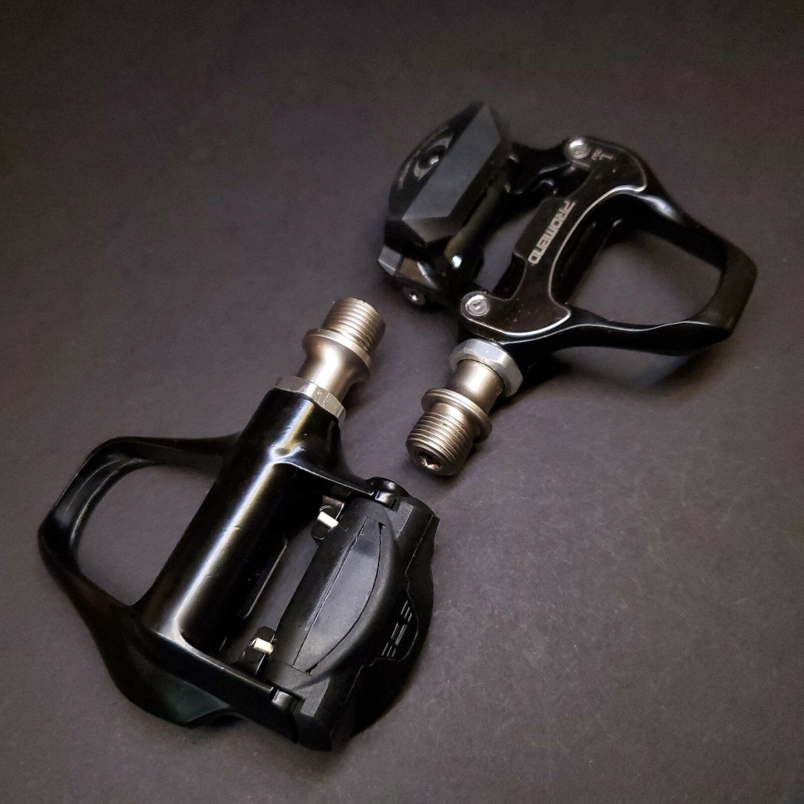 PROMEND RD2 Sealed Bicycle Road Clipless Pedal w Shimano SPD-SL Compatible Cleat