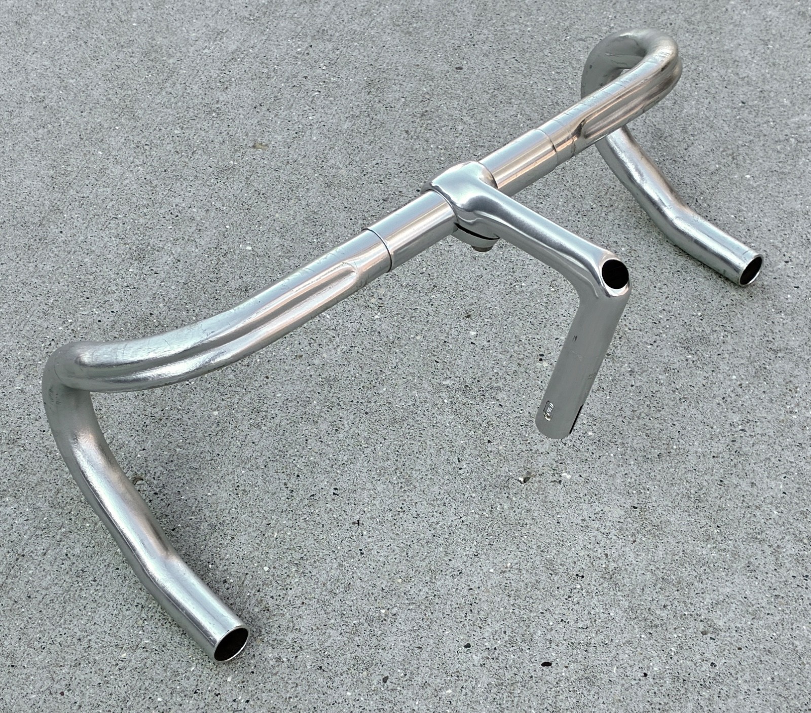 Vintage 3TTT Forma 42cm Handlebar and 11cm 3TTT Stem Italy Silver Ergo Classic