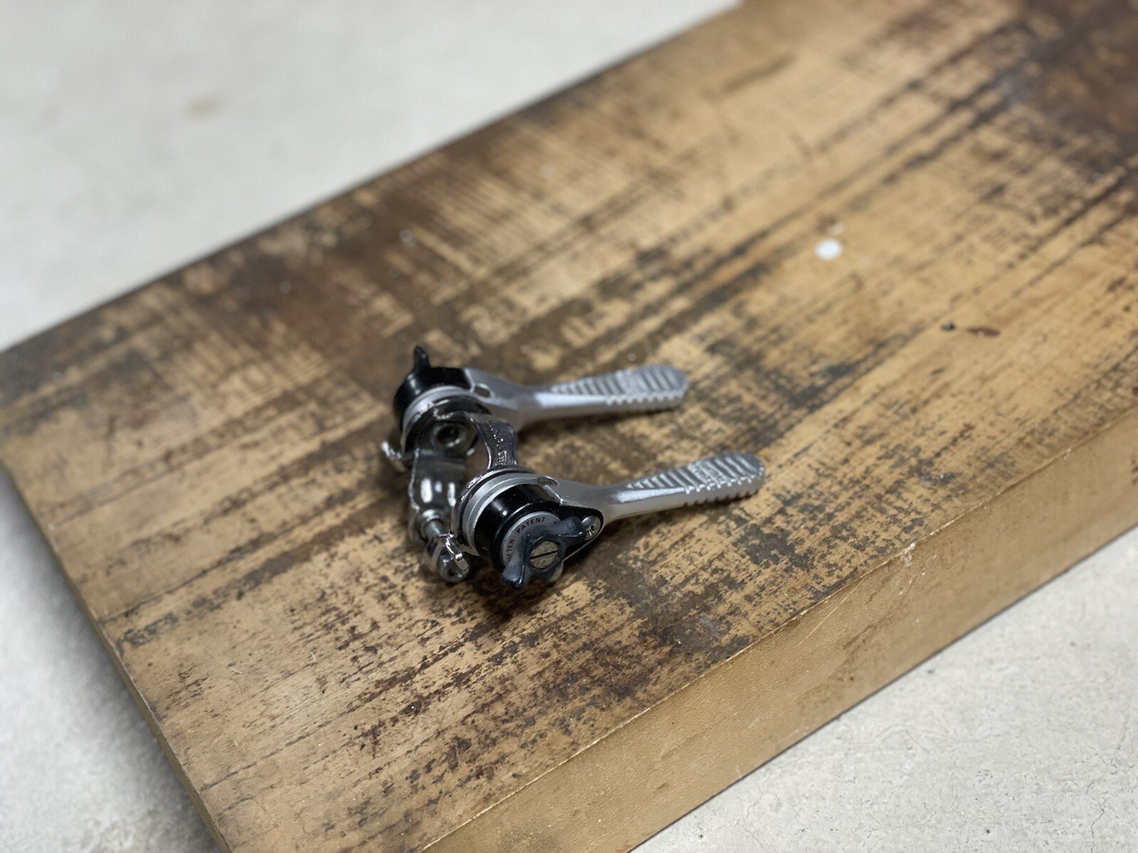 Vintage Suntour Mighty Power Shifters – Downtube Clamp – Ratcheting – Road Tour