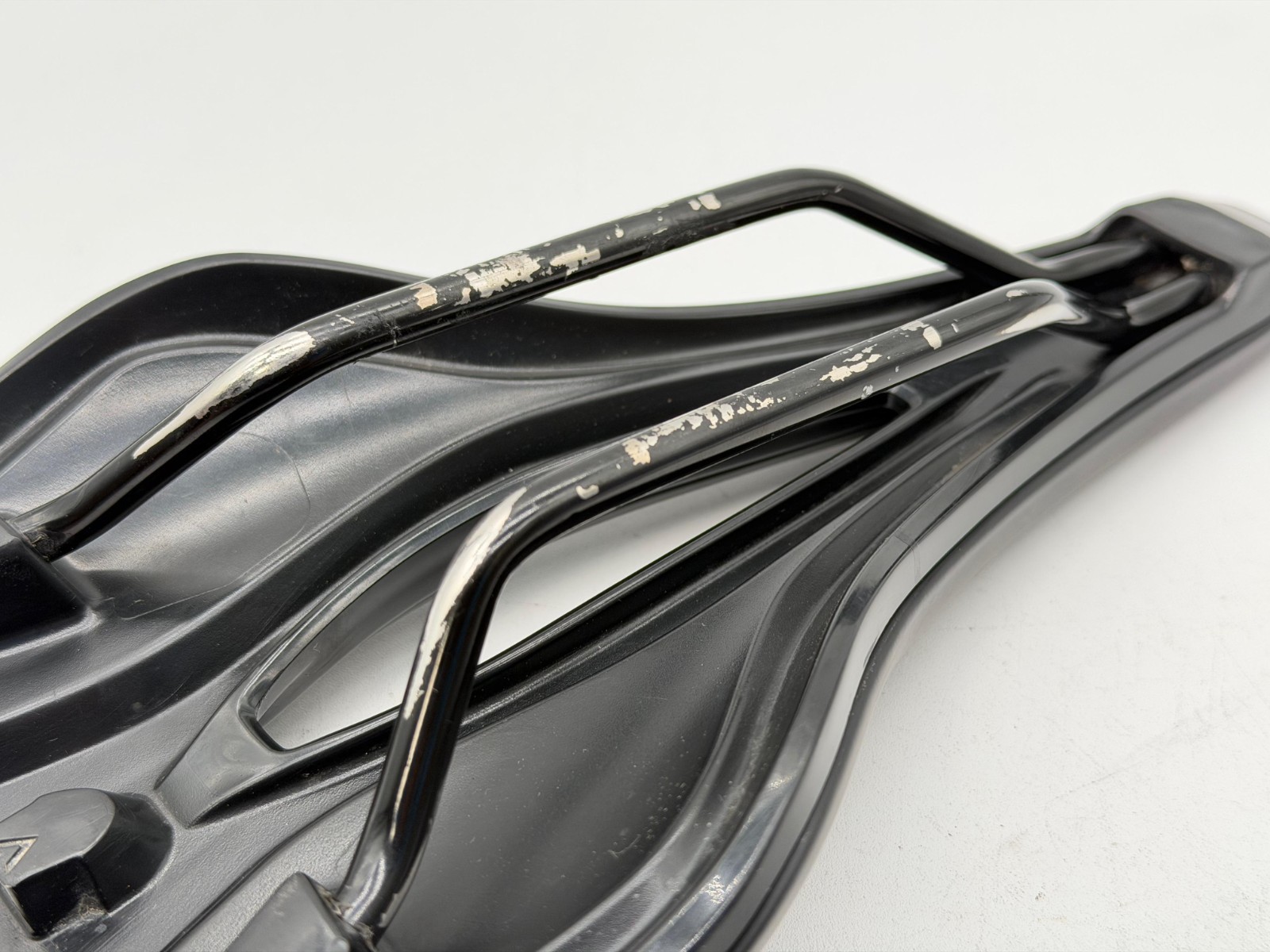 Giant Approach Particle Flow Bicycle Saddle 145mm