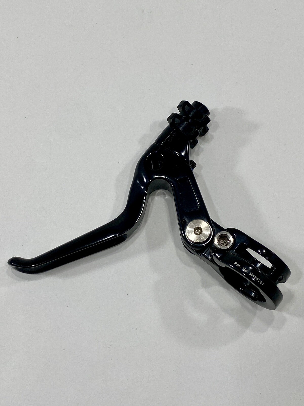 BOX ONE Genius 85mm BMX Racing V Brake Lever Black Ti Bolts ODI Clamp