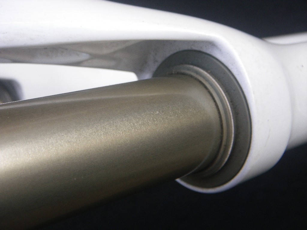 85mm RockShox Reba Approx. 1.8kg RockShox Front Fork MTB Front Suspension SRAM