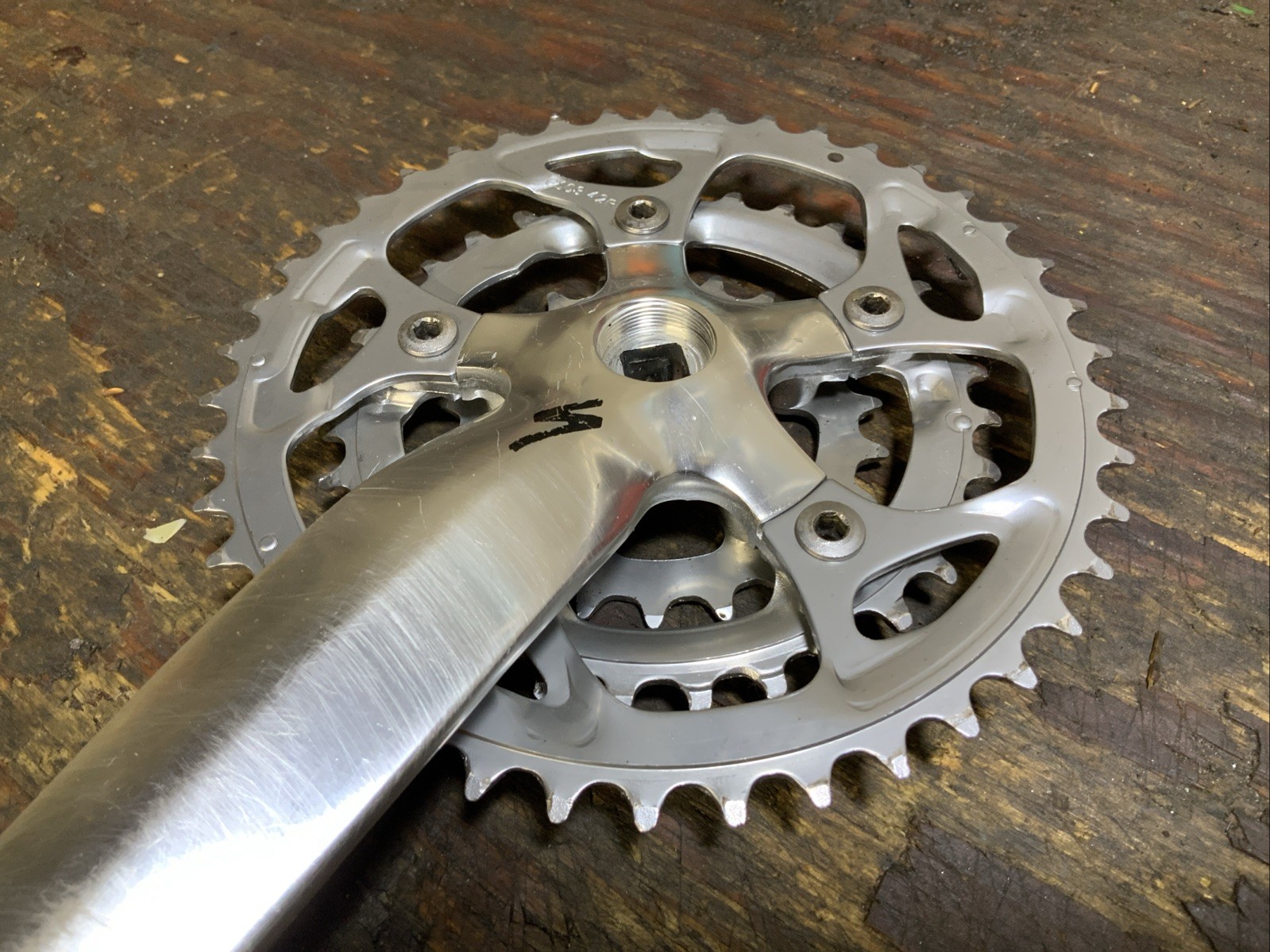 Specialized Strong Arm Expert Triple MTB Crankset by Sugino 42/32/22t 8 Sp 170mm