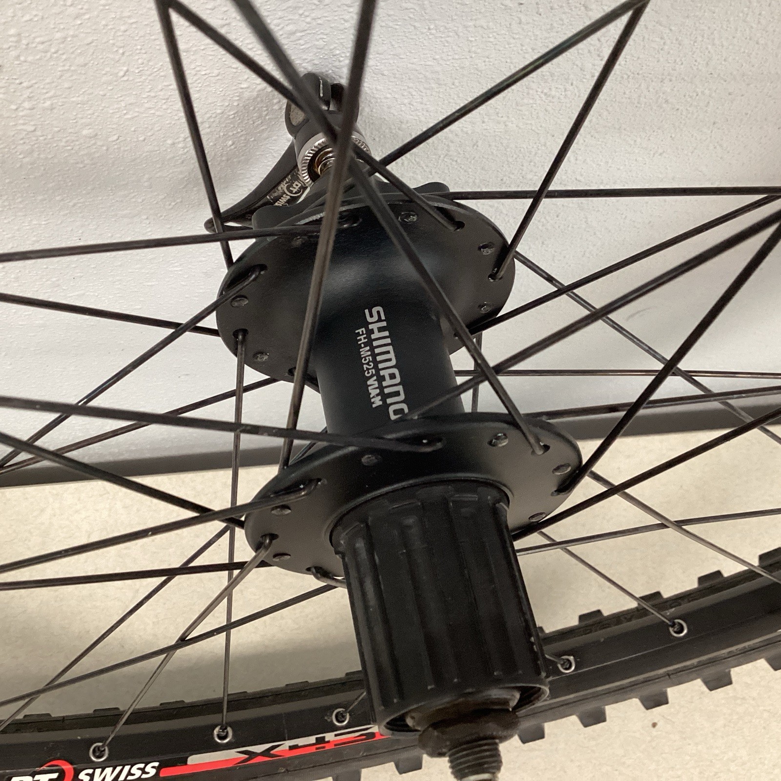 DT Swiss X430 Specialized Shimano Disc Wheels Set 135mm X 100mm 90’s MTB