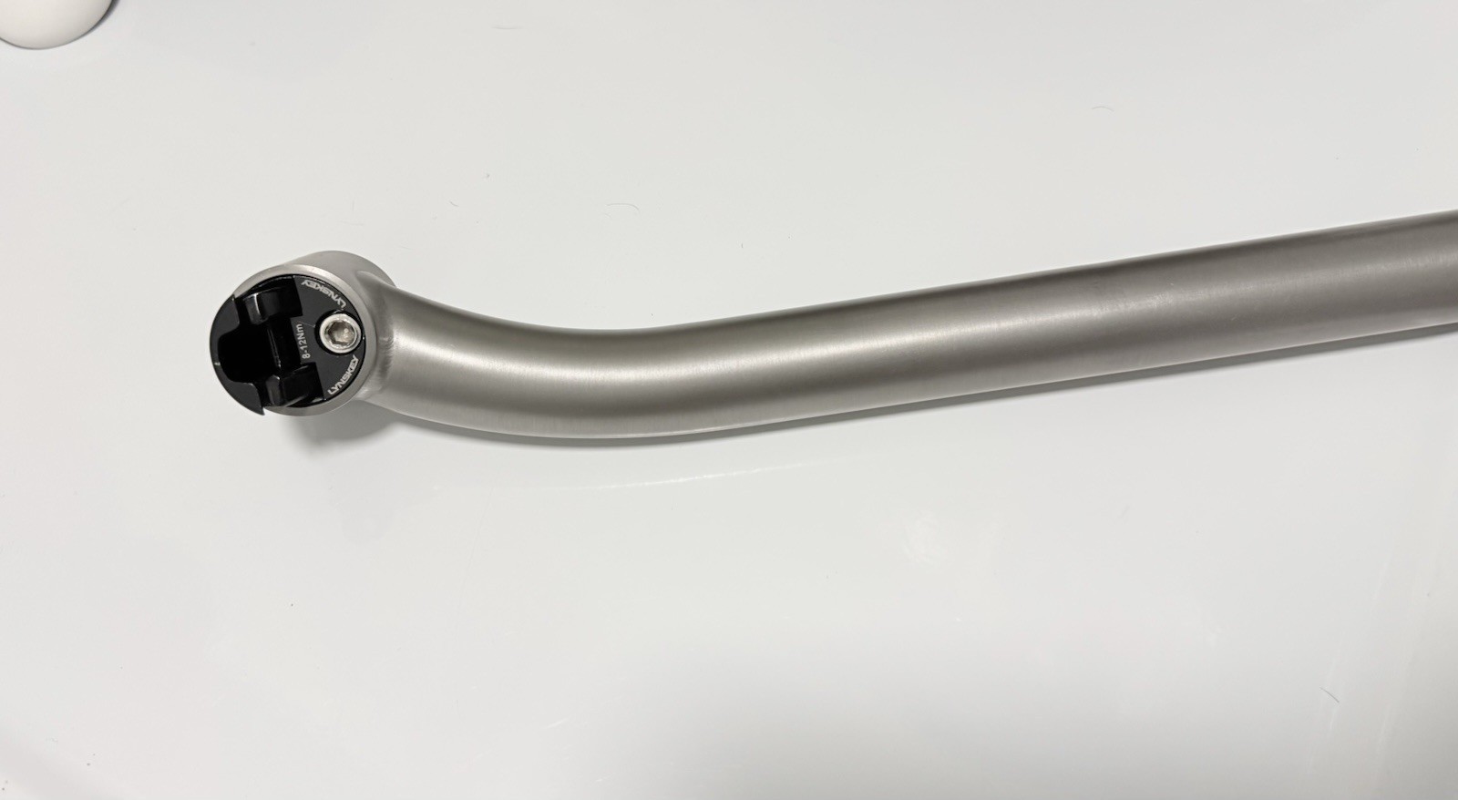 Lynskey Performance Titanium seatpost (set Back) 27.2 x 400mm