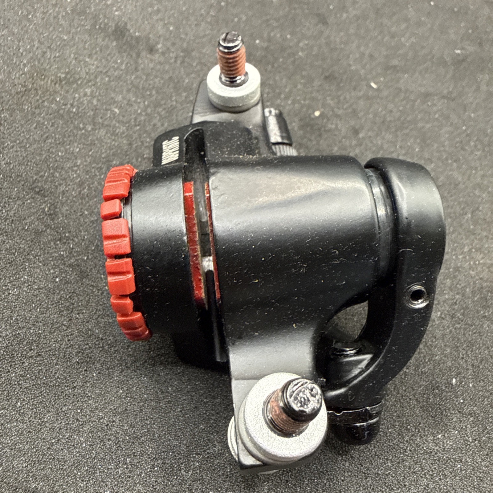 Avid Rear Bb5 R Rear Disc Brake Caliper Post Mount (NW)