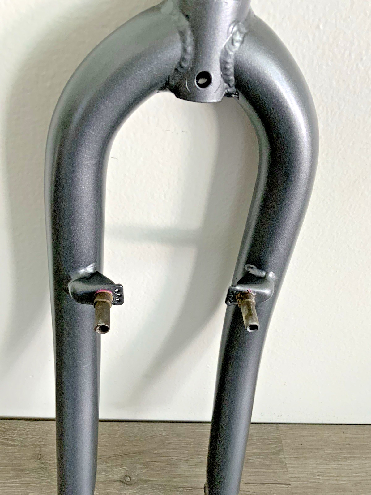 STEEL FORK 26 INCH 1 1/8 INCH THREADED 167 MM STEERER 1.2 KGS