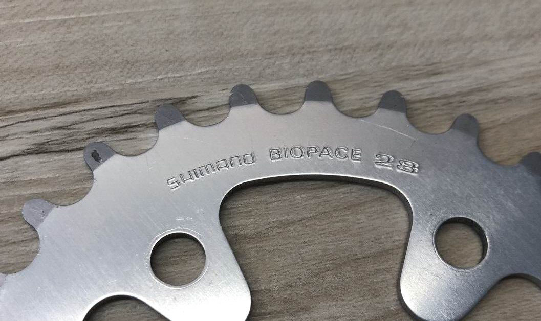 Vintage SHIMANO BIOPACE 28 Tooth Aluminum Chainring ~ 28T / 74mm BCD