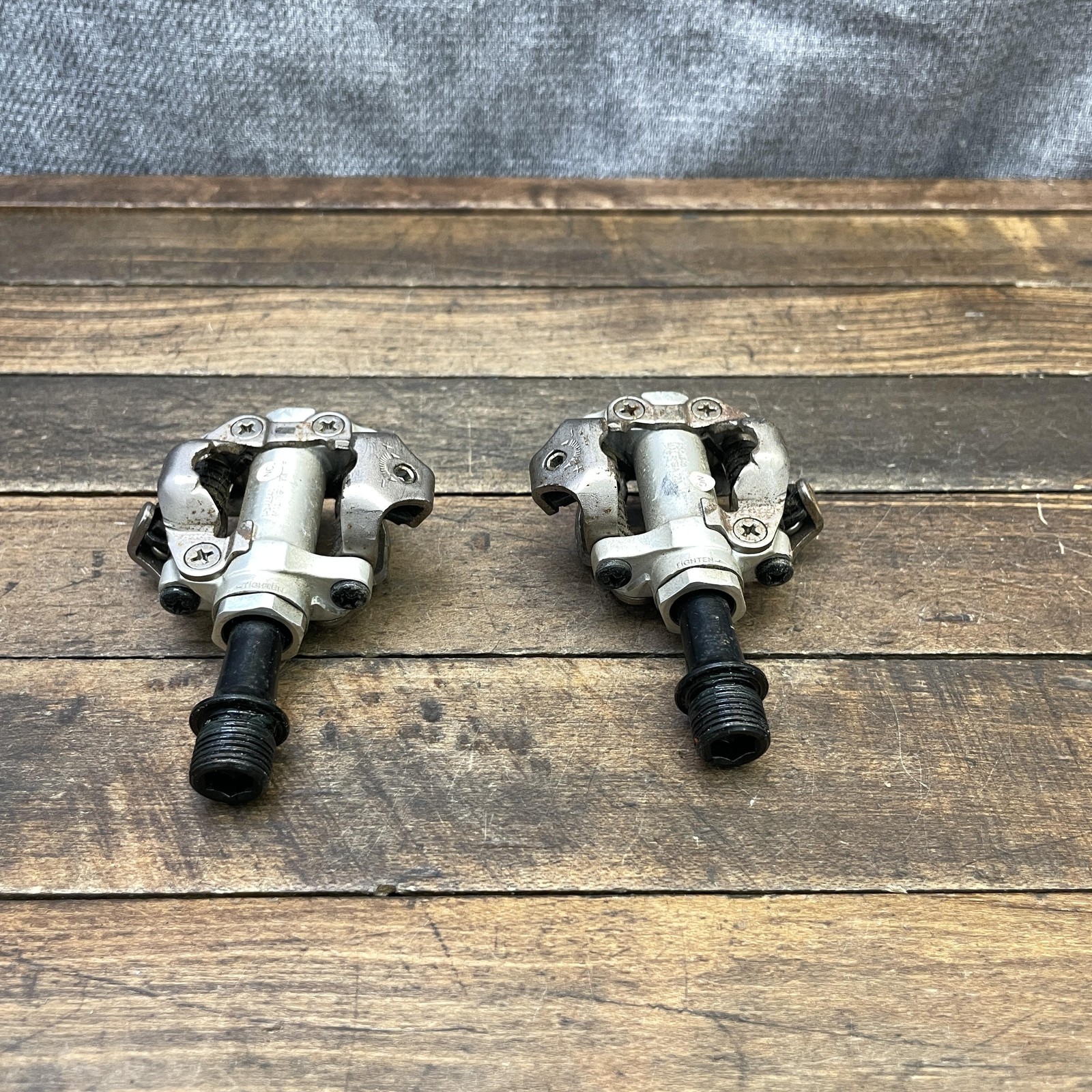 Shimano PD-M540 SPD Clipless Bike Pedals 9/16 Silver Pair 350g MTB Gravel Trail