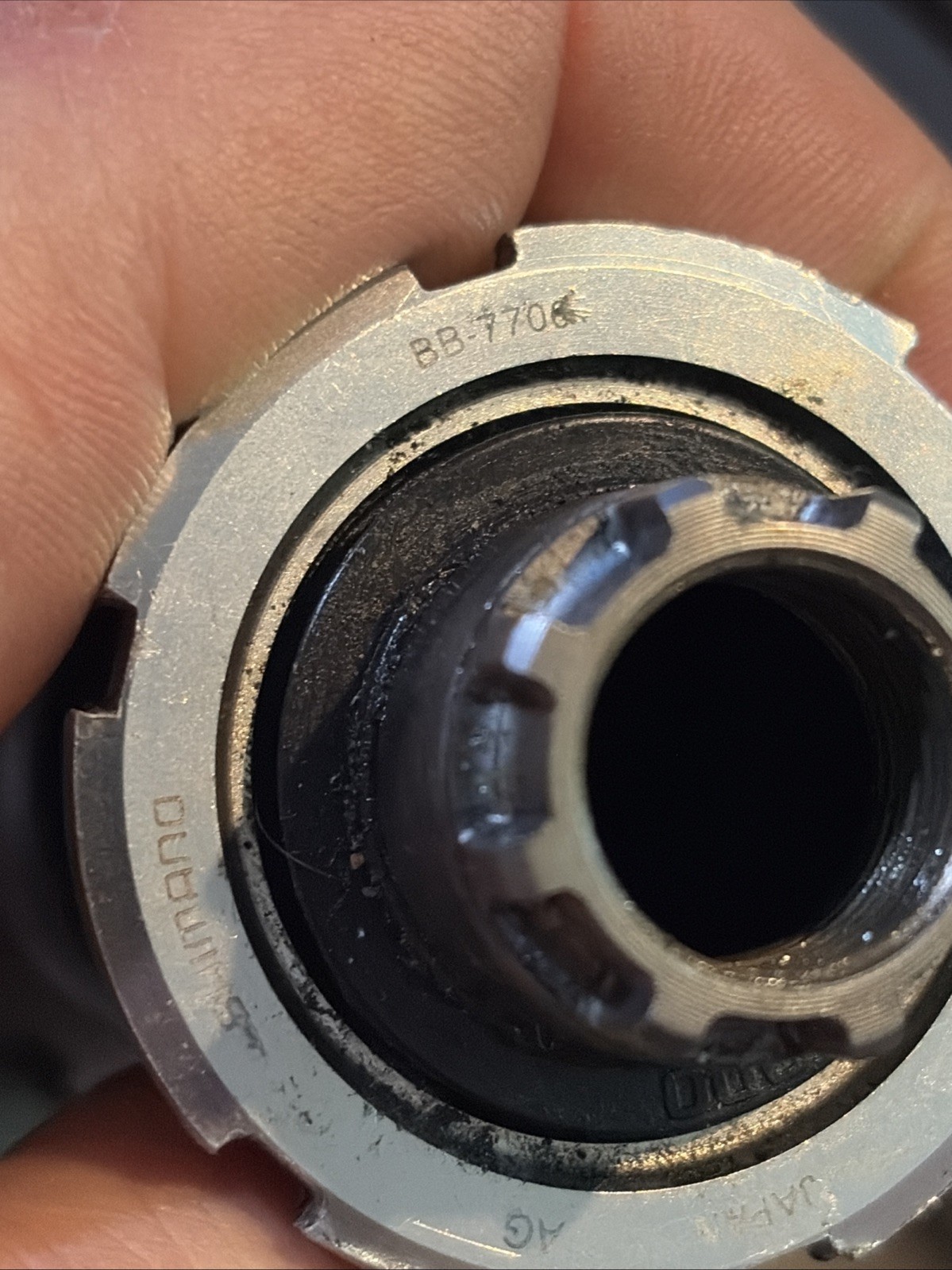 Shimano Dura Ace 7700 Crankset And Bottom Bracket 175mm
