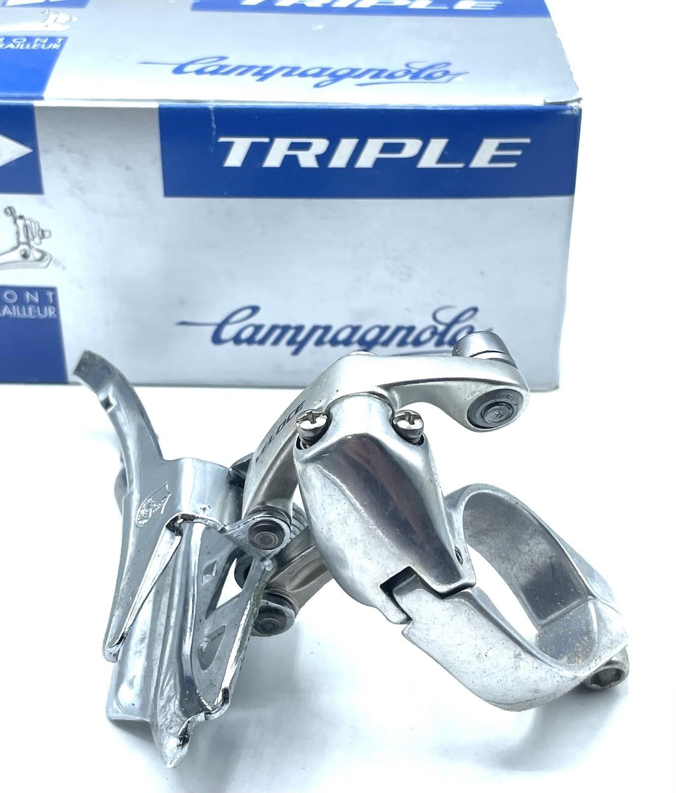 Campagnolo Veloce Triple Front Derailleur 32.0 Bottom Pull NOS Vintage Campy