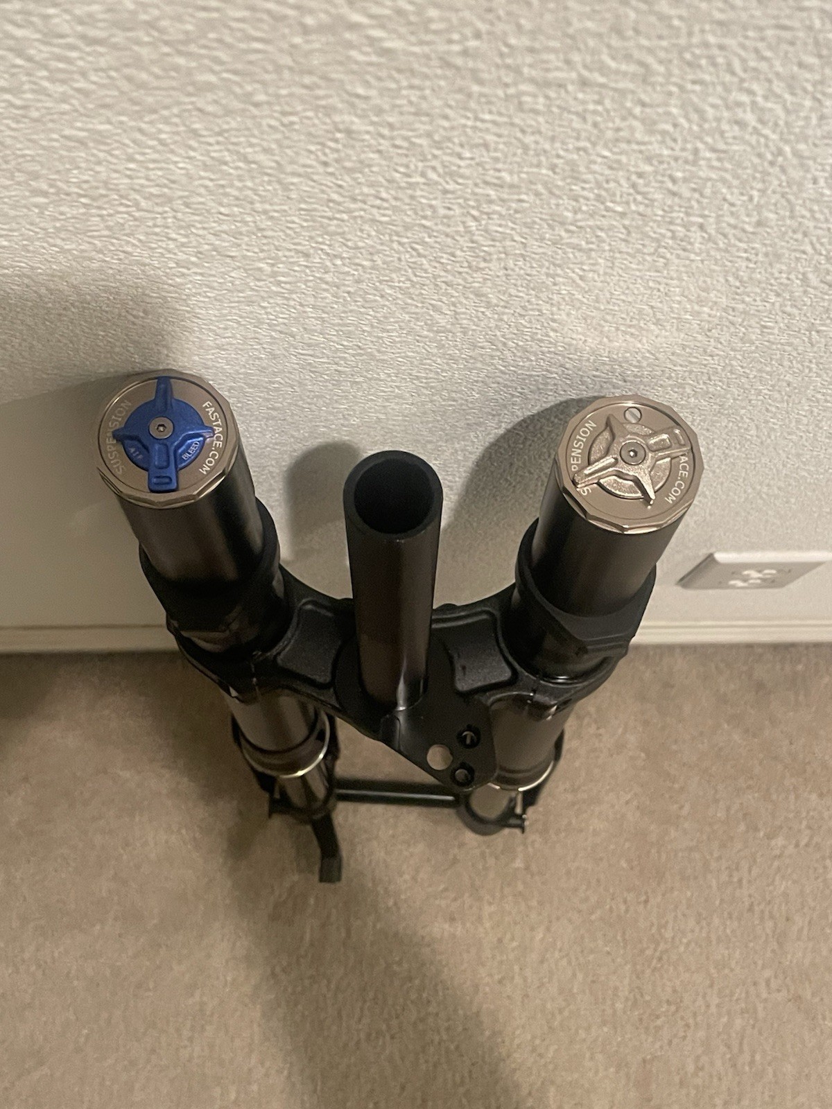 Fast ace front suspension forks oil all black