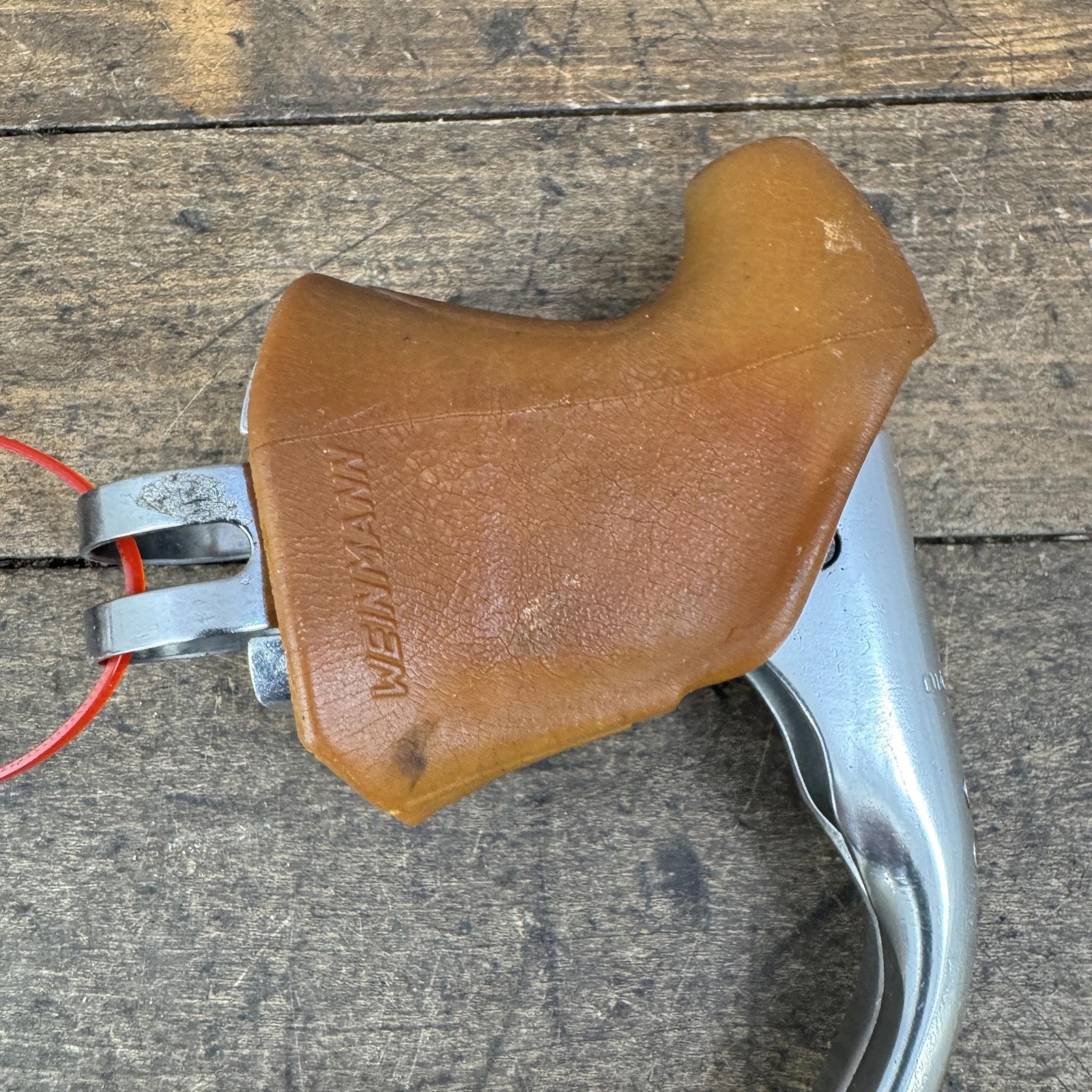 Vintage Weinmann Brake Levers Pair Drillium Non-Aero Brown Gum Hoods Drop Bar